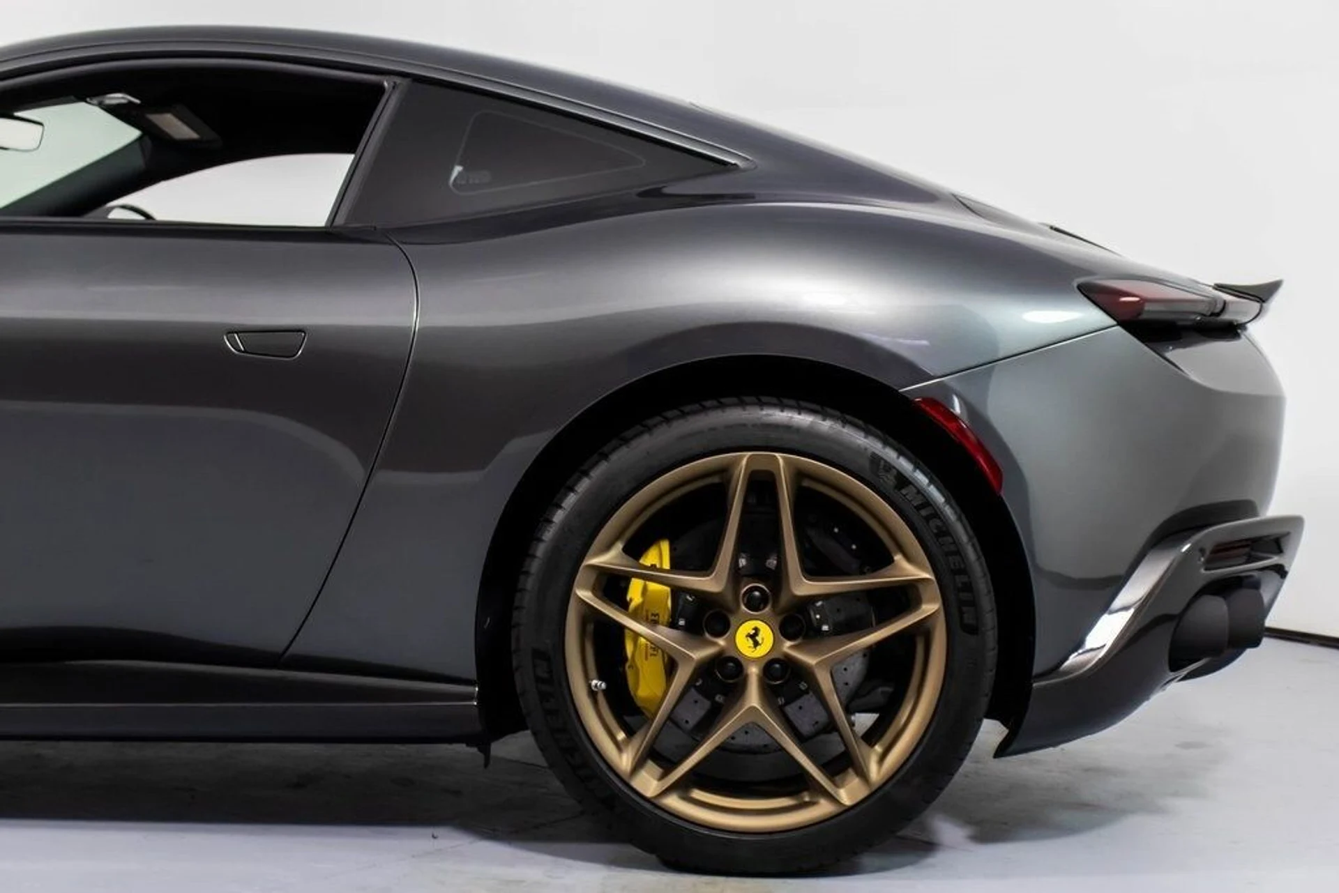 mph025_2429932574_eb6f51a200125b6338da2d8028c90767x_e2b28f8bc4