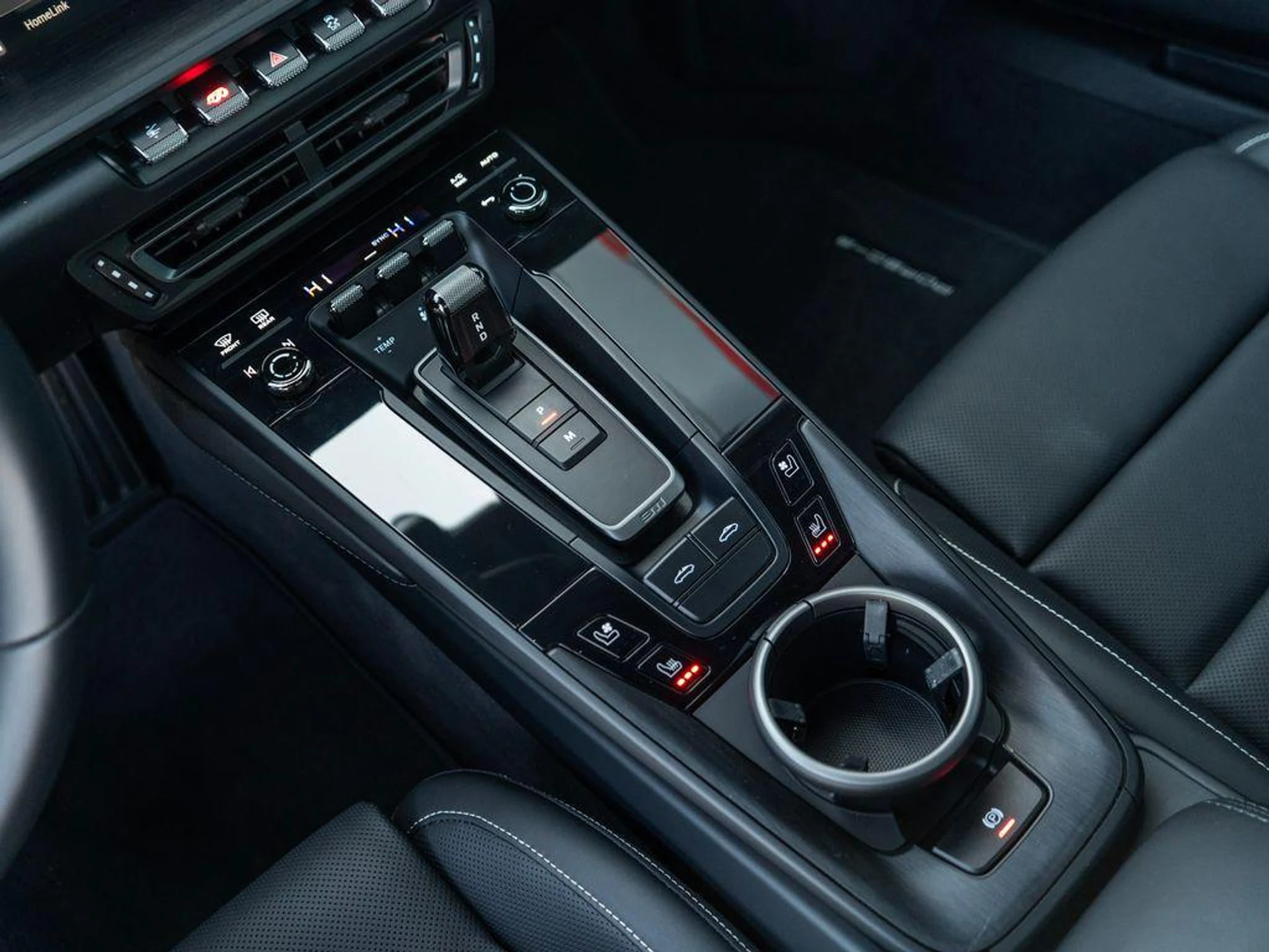 mph025_2442994240_CXFE_Xp_V3lyc_F8oi2ta_Q0s_Noj_VEA_5a6ff37386