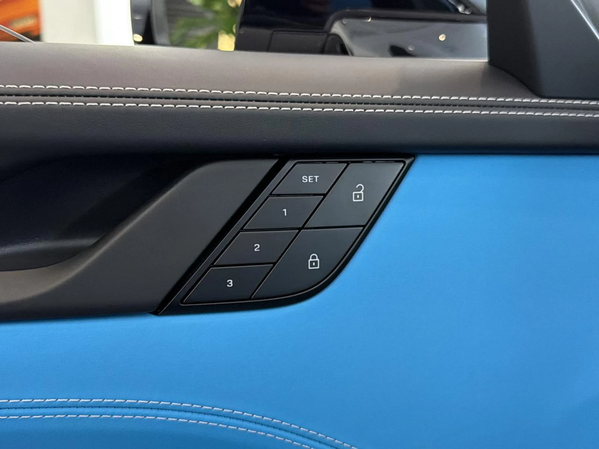 mph025_2447120801_7c72101b9474e497a7f6ce6e0b479317_3c8f17abd8