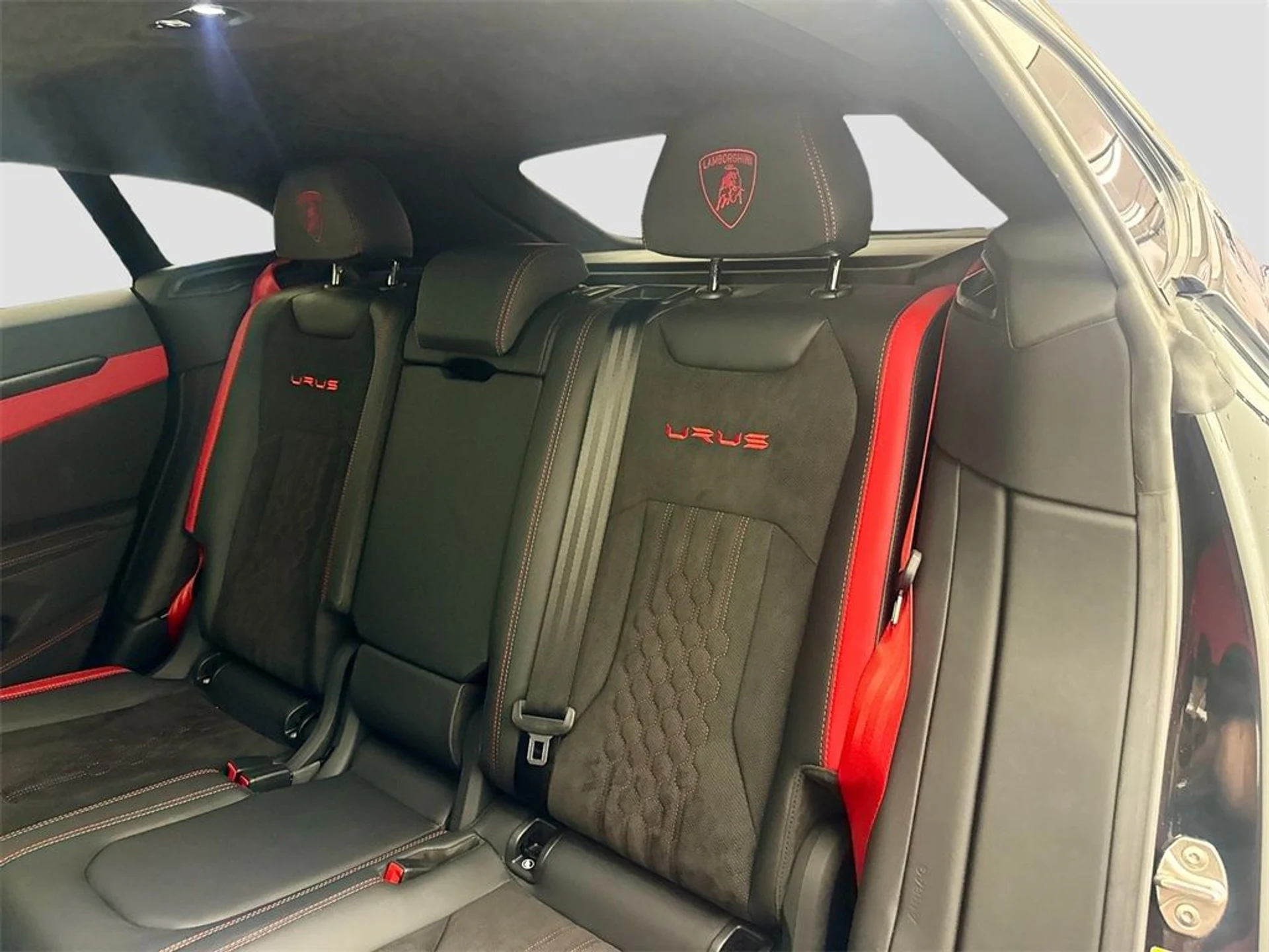 mph025_2450110599_62c03d2257480087196742736081baa2_1e3b76cdce