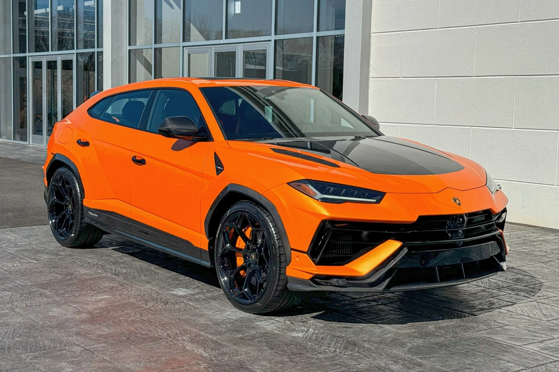 mph025_2454839267_Used_2024_Lamborghini_Urus_Performante_1741676179_57aabcf232