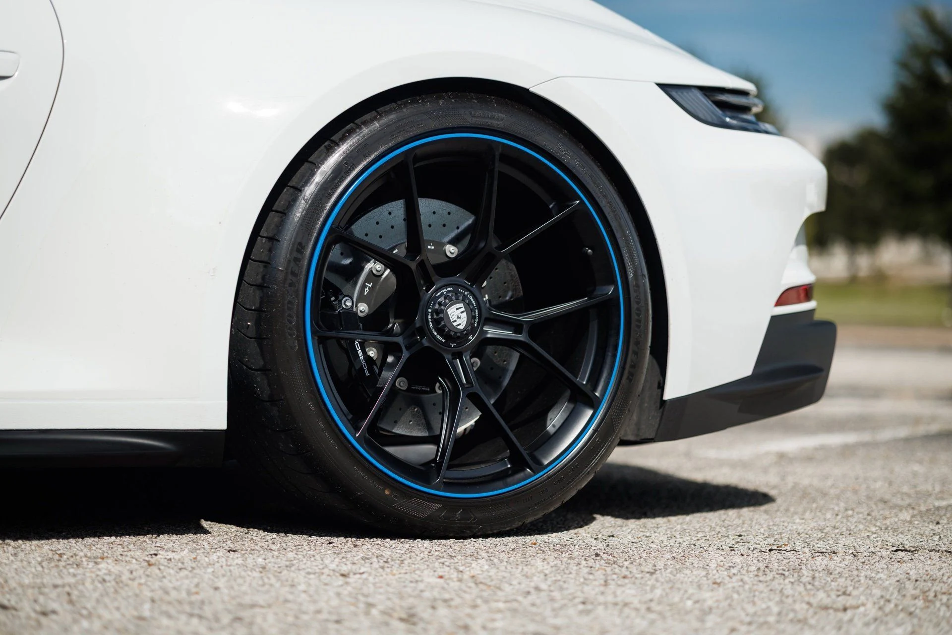 mph025_2464527842_c1e52d19fc3ab0a5722b795dc735d3d5x_63b352f7f6