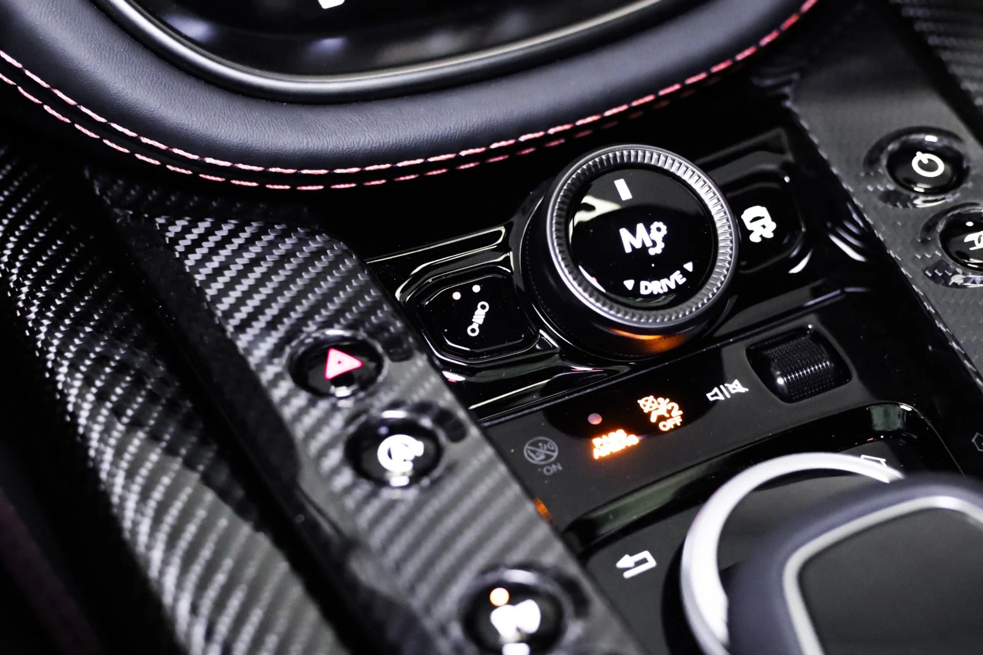 mph025_246714158_Used_2023_Aston_Martin_DBX_707_1744811574_81e64446c8