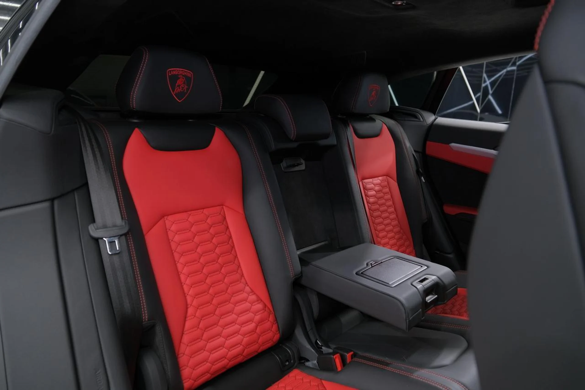 mph025_247701535_2e3fa5c20980c8c7505fee51531da069_474cb472cd