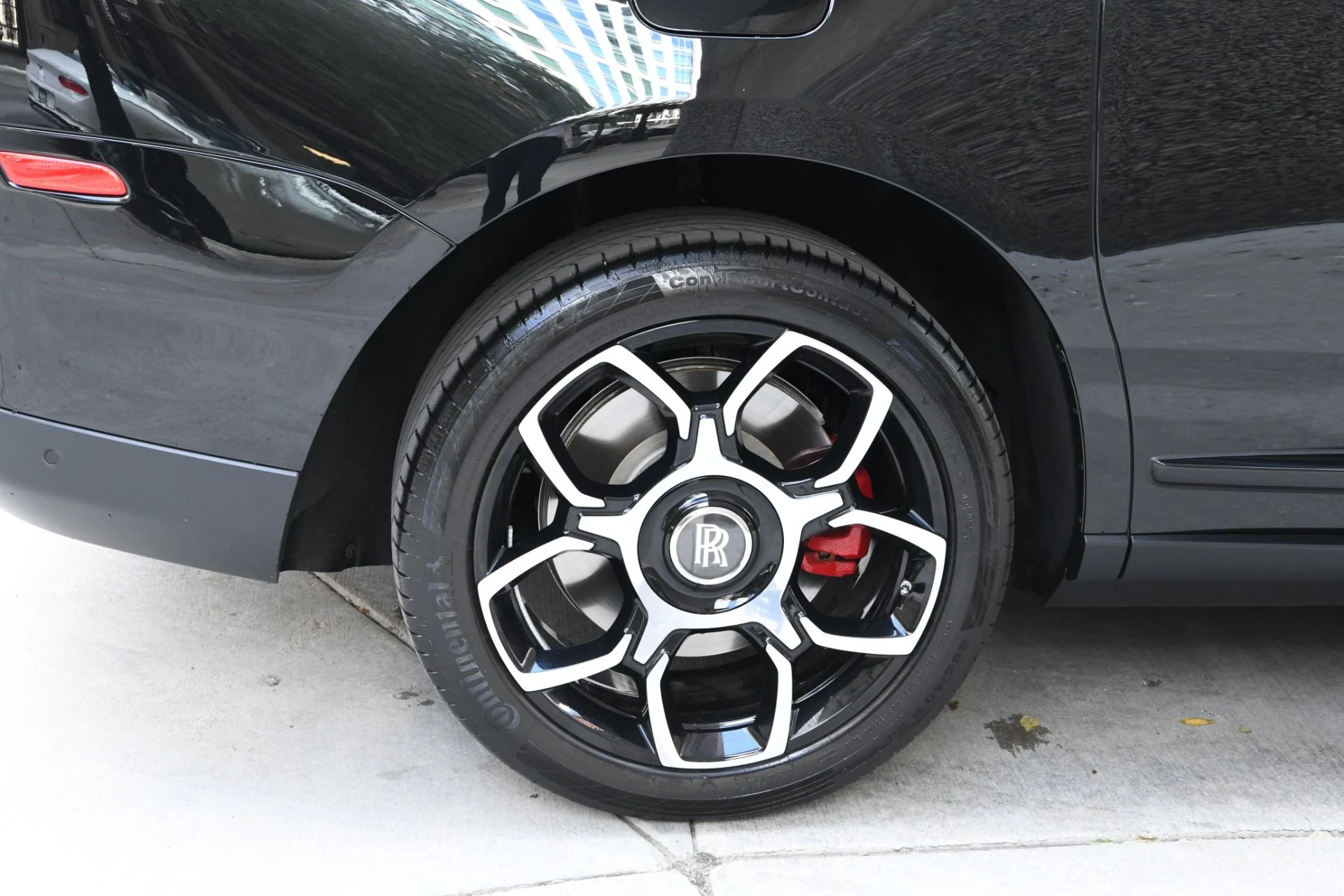 mph025_2479271516_10854_p27_l_dfc072da6f