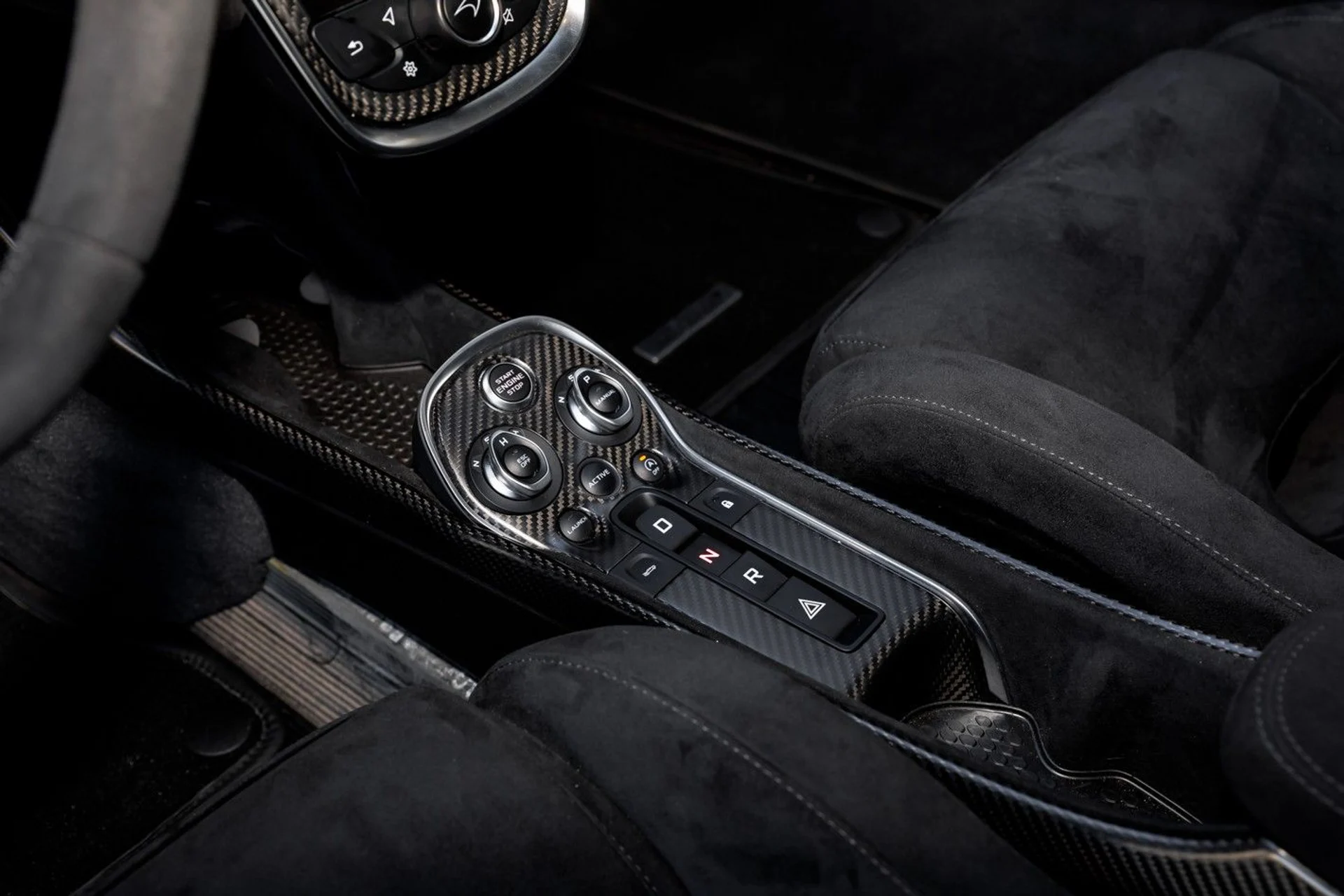 mph025_2480870588_615_p26_l_0b9bf26762