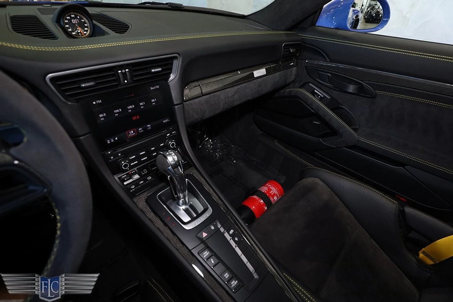 mph025_2481541746_used_2018_porsche_911_gt2rsweissach_9689_22919287_26_1024_c5825b5ab1