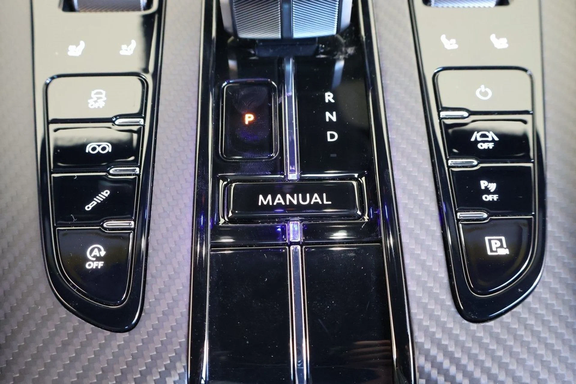 mph025_2483990153_26_4f741ace19