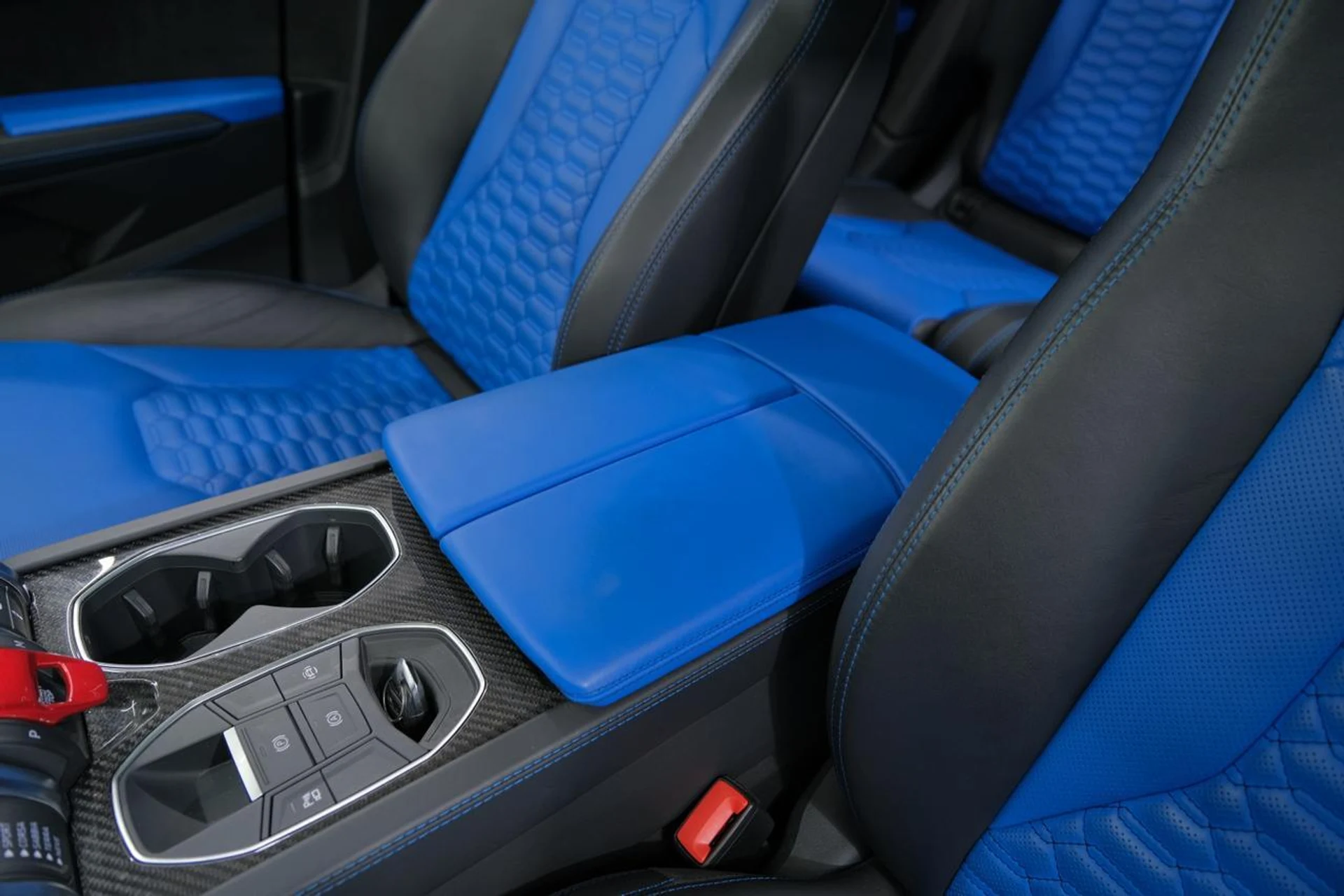 mph025_2484085820_b938a14f1e8d73c6828fa10f75cfe3cd_3807f30459