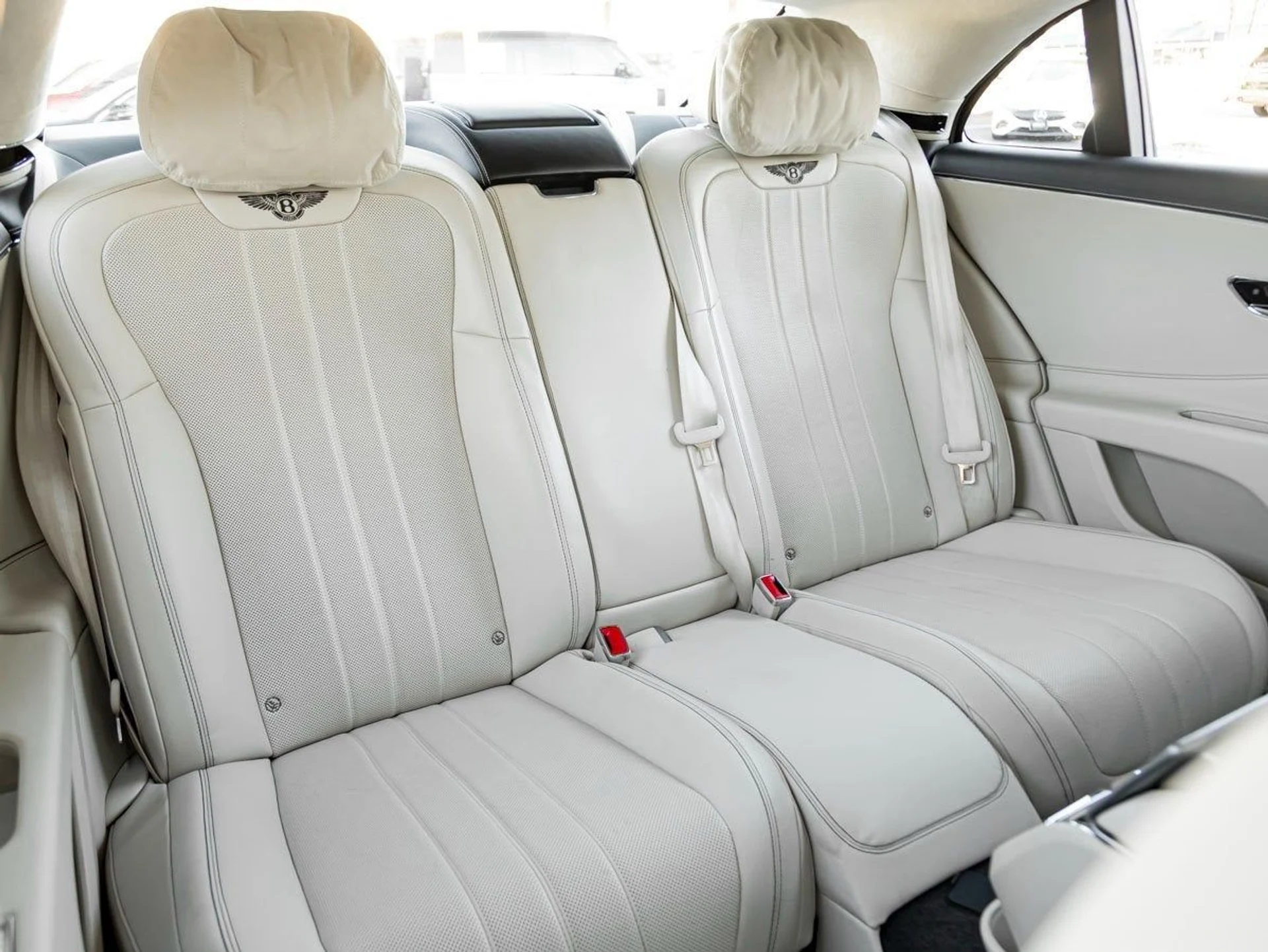 mph025_2484945416_26_9233d193fe