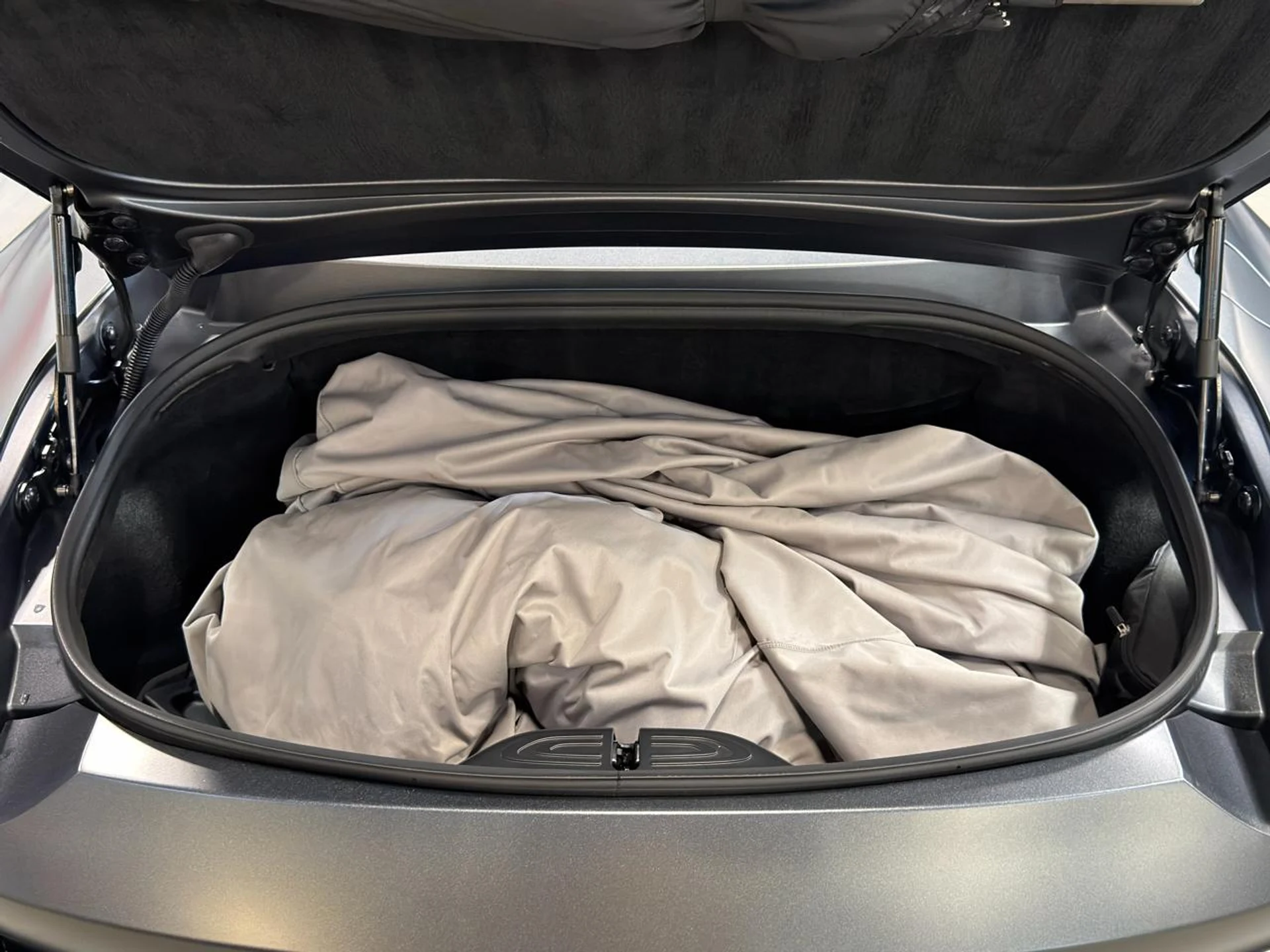 mph025_2491117553_639090187286311071_60259c4515