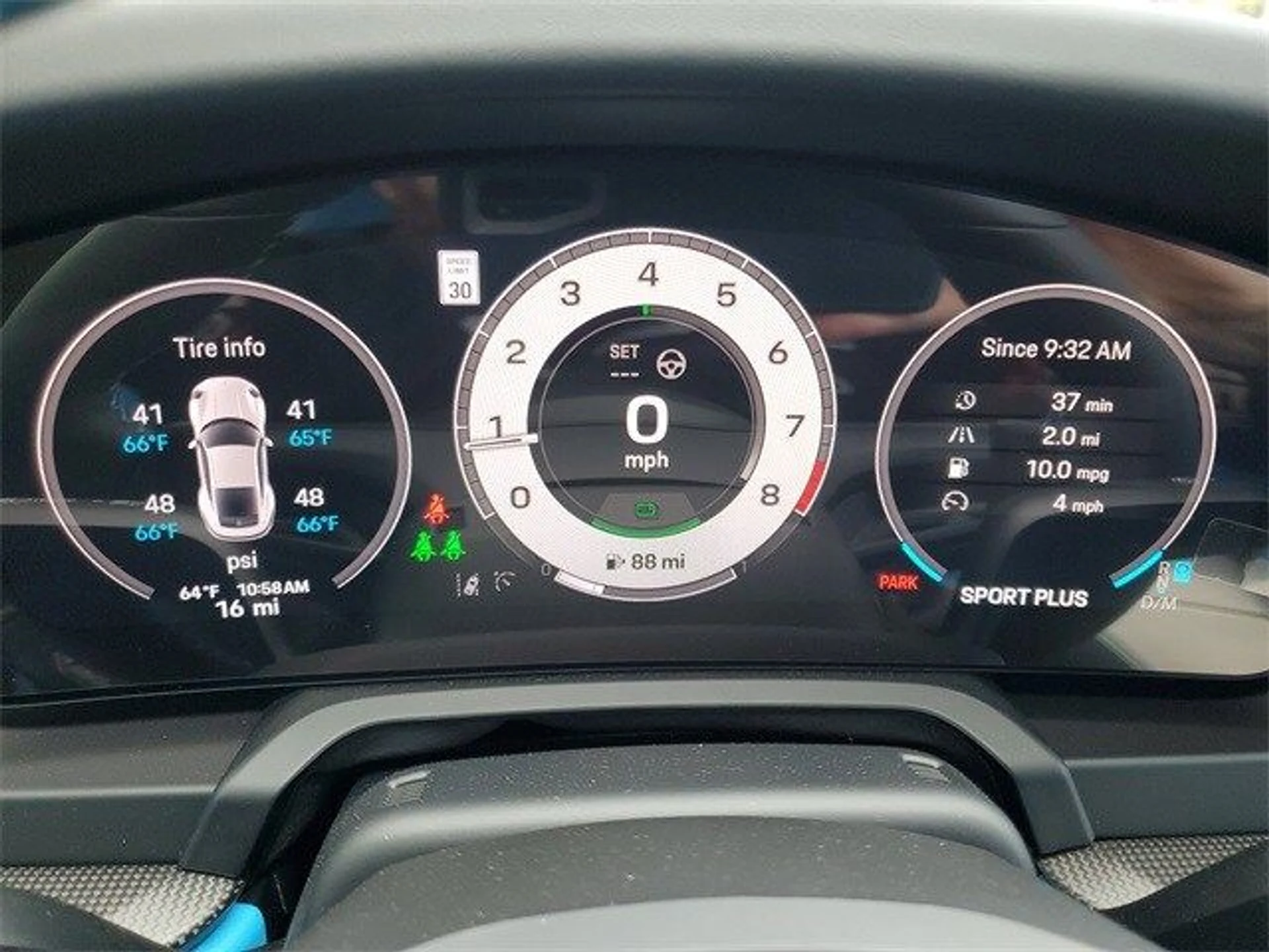 mph025_2492593088_bc3191c5f64b3856b6c0f9d1ea198327x_fe09c1a3f1