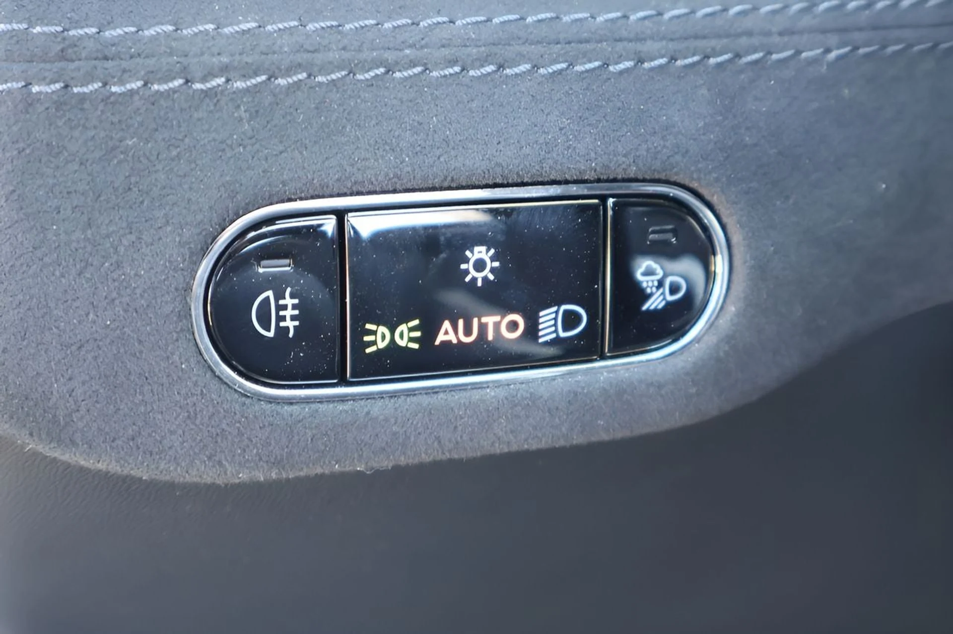 mph025_2504279906_26_3a146068c9