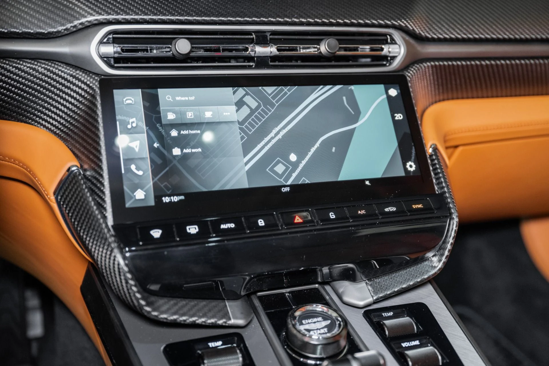 mph025_2505817522_Used_2025_Aston_Martin_Vanquish_1751745767_a8f50fc178