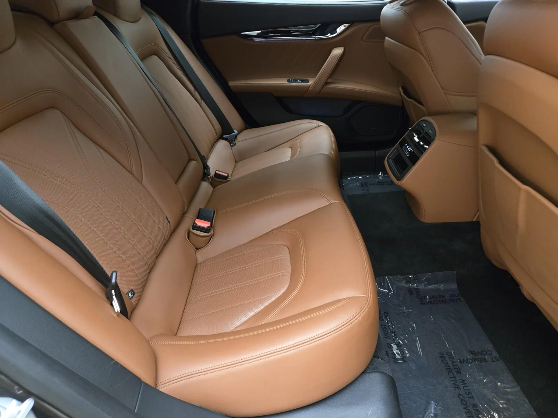 mph025_2510356945_Used_2022_Maserati_Quattroporte_Modena_Q4_1761975843_0367035b46