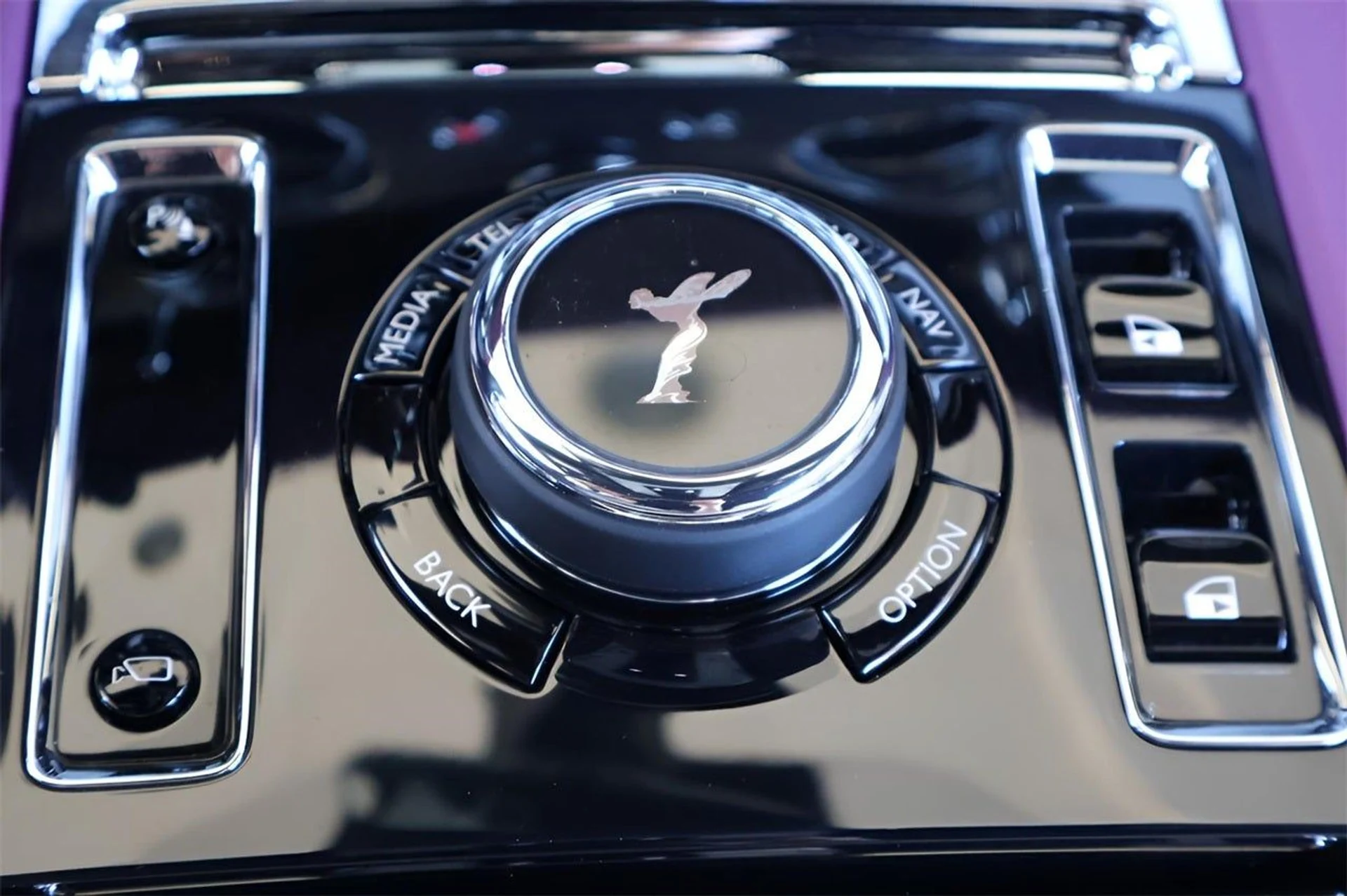 mph025_2522069181_26_ea9980e81f