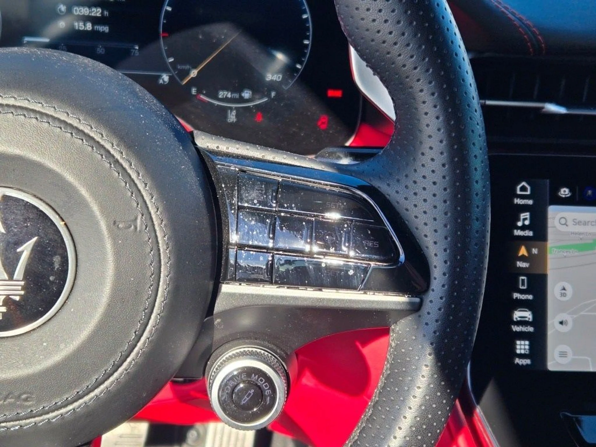 mph025_2527223946_26_33525abc76