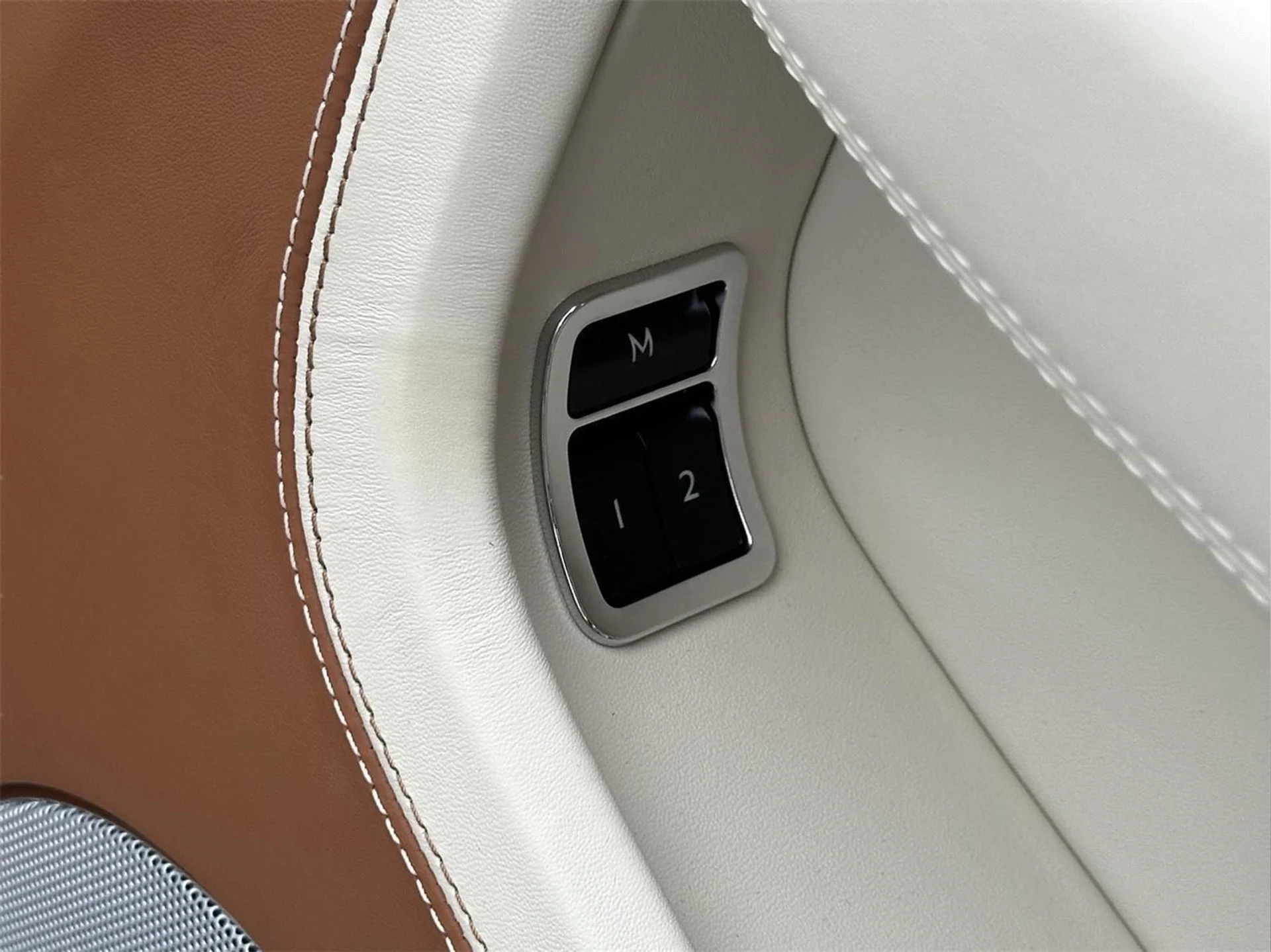 mph025_2532095672_a40c428f4e1c83a6640258e0d4f16a2c_3130d5972d