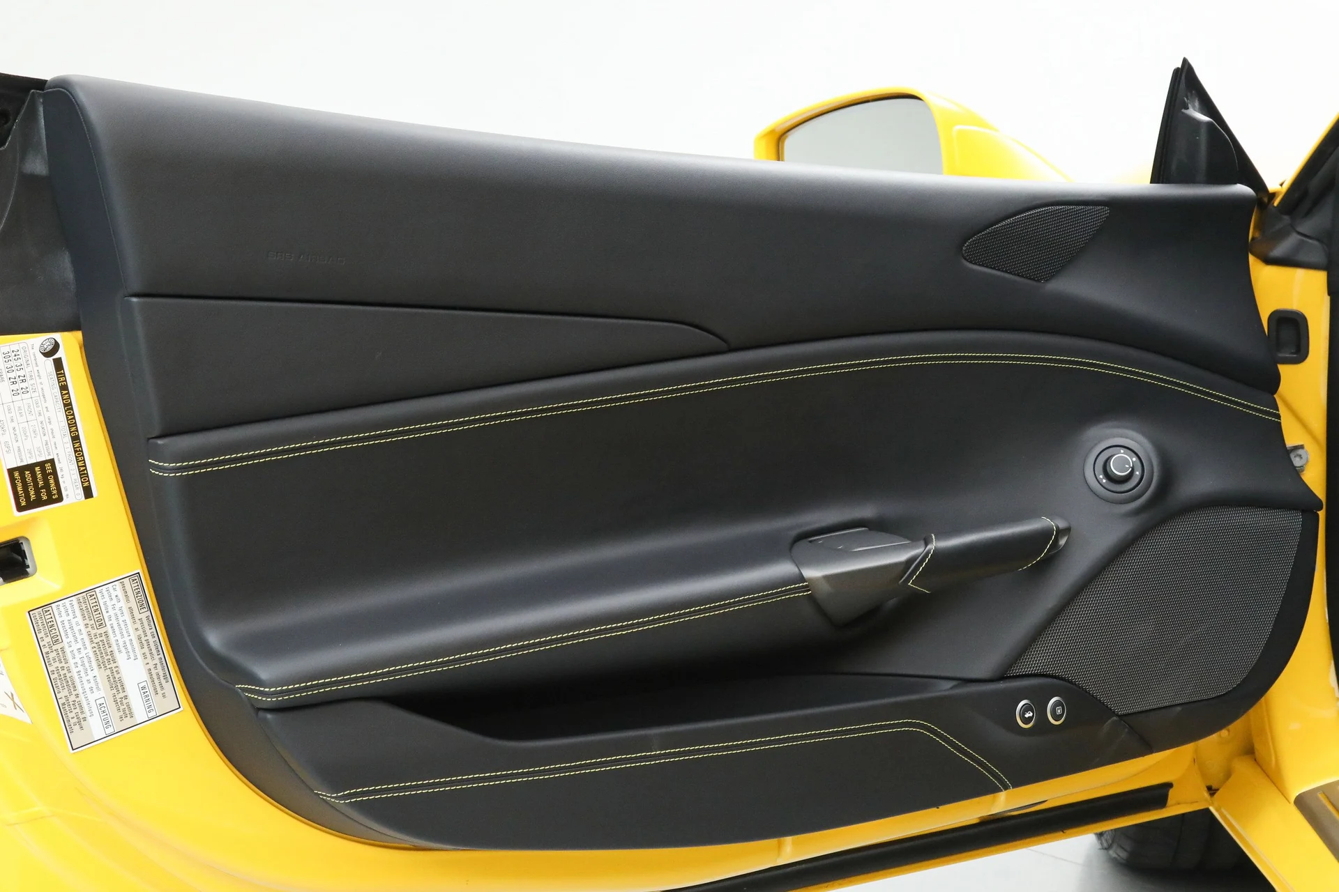 mph025_2540842933_c83eac744b542a10a1b0f51480af2ed3_164f37027b