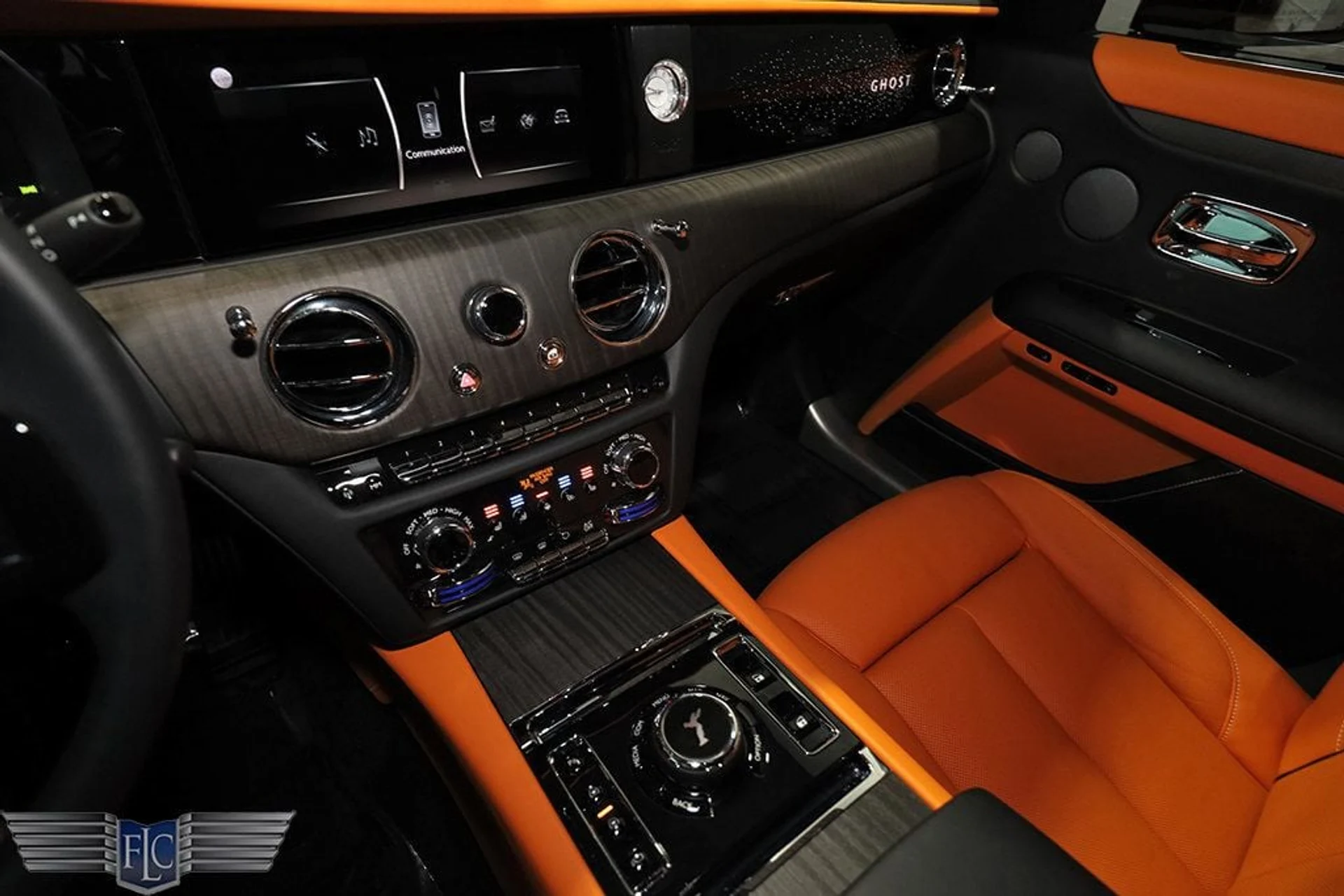 mph025_2542043311_used_2023_rolls_royce_ghost_shootingstarheadlinerilluminatedgrillilluminatedfascia_9689_21720486_26_1024_42bc82e028