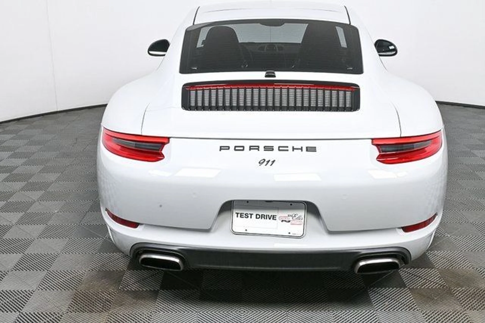 mph025_2544041283_783bd8a9516adff5d763b472c98708ee_07f7a4d24d