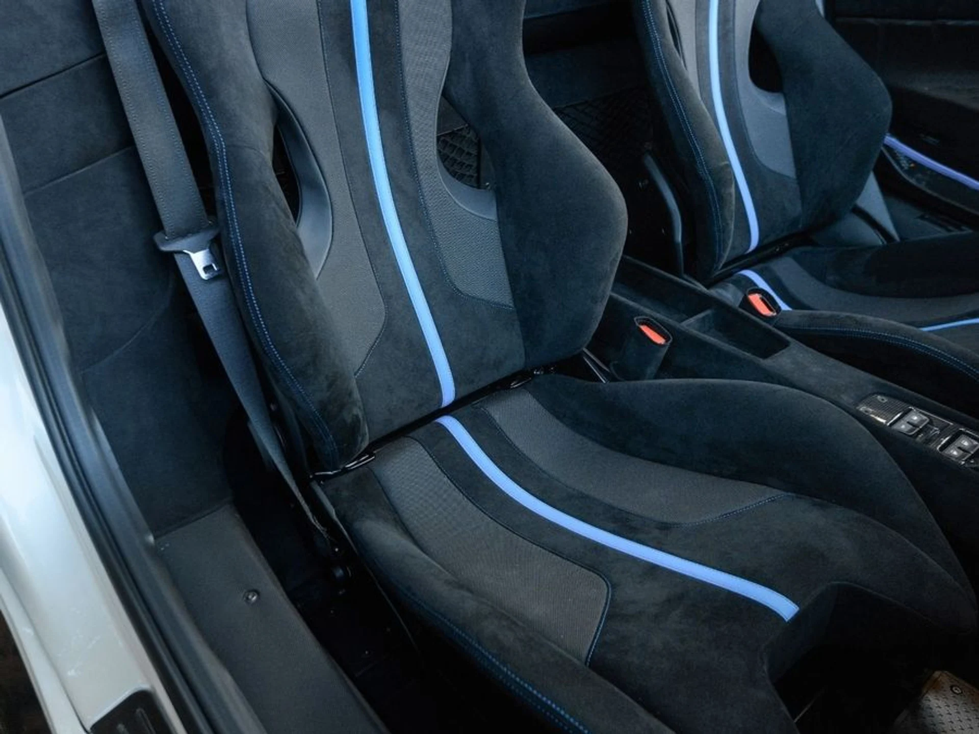 mph025_2546125023_8c032b57_ab5e_4f7c_847e_b6210ebdcbc8_3d71b3c243