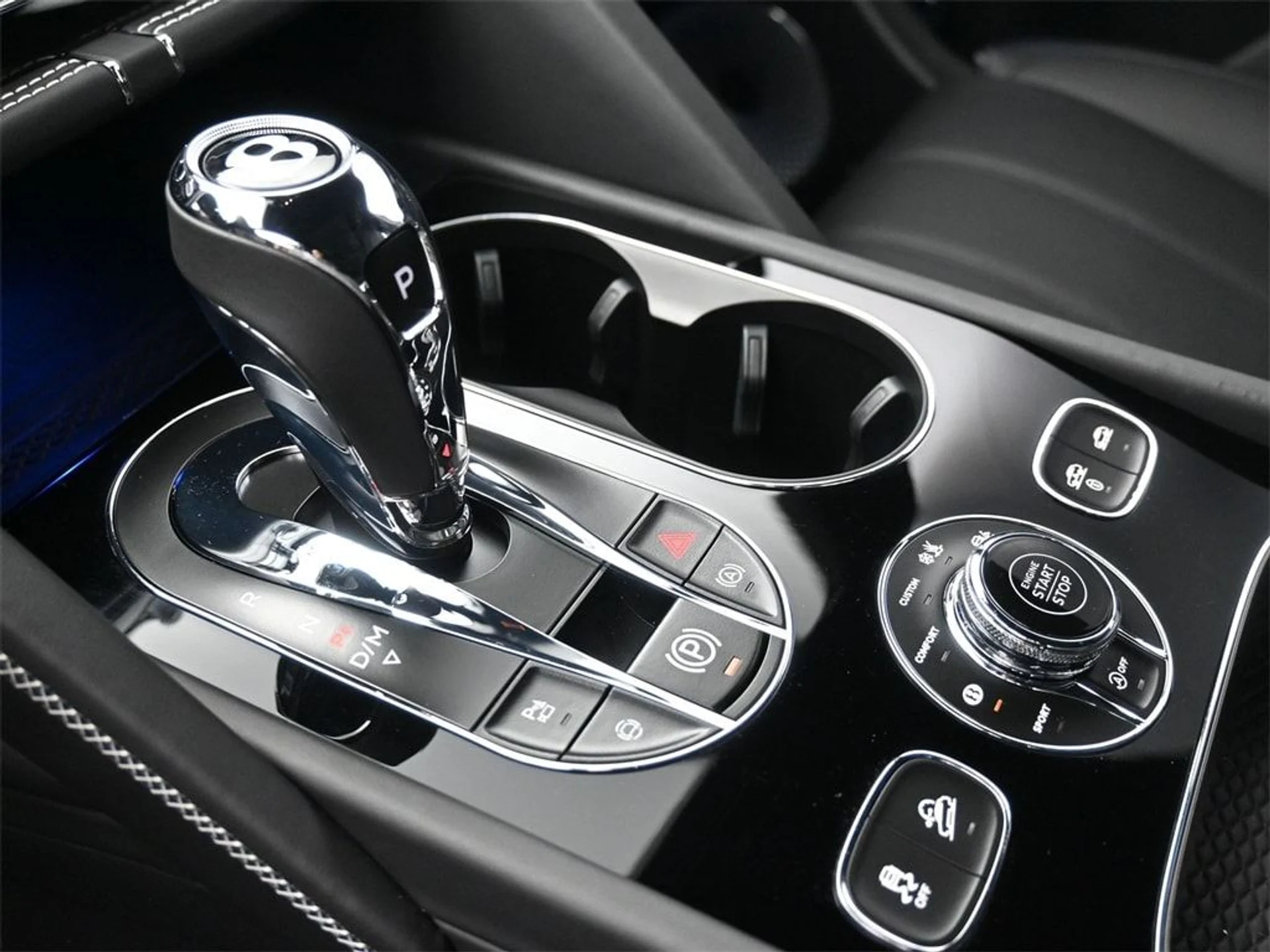 mph025_255200232_fe946eb6059e5557e66192c644b64085x_e1db4ead15