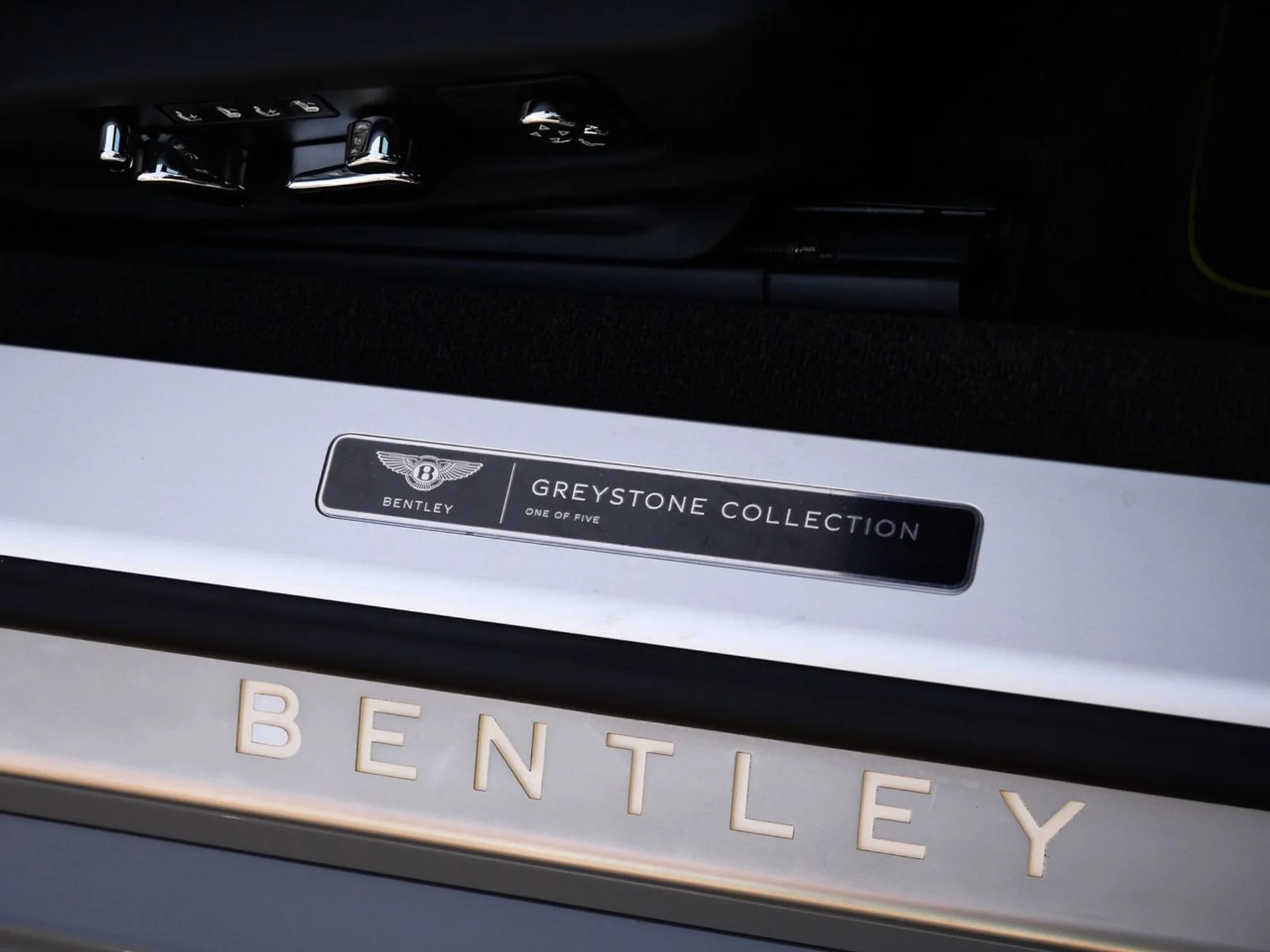 mph025_2552758215_c1f3976053d316e5ec38083608fb9304x_8d220df335