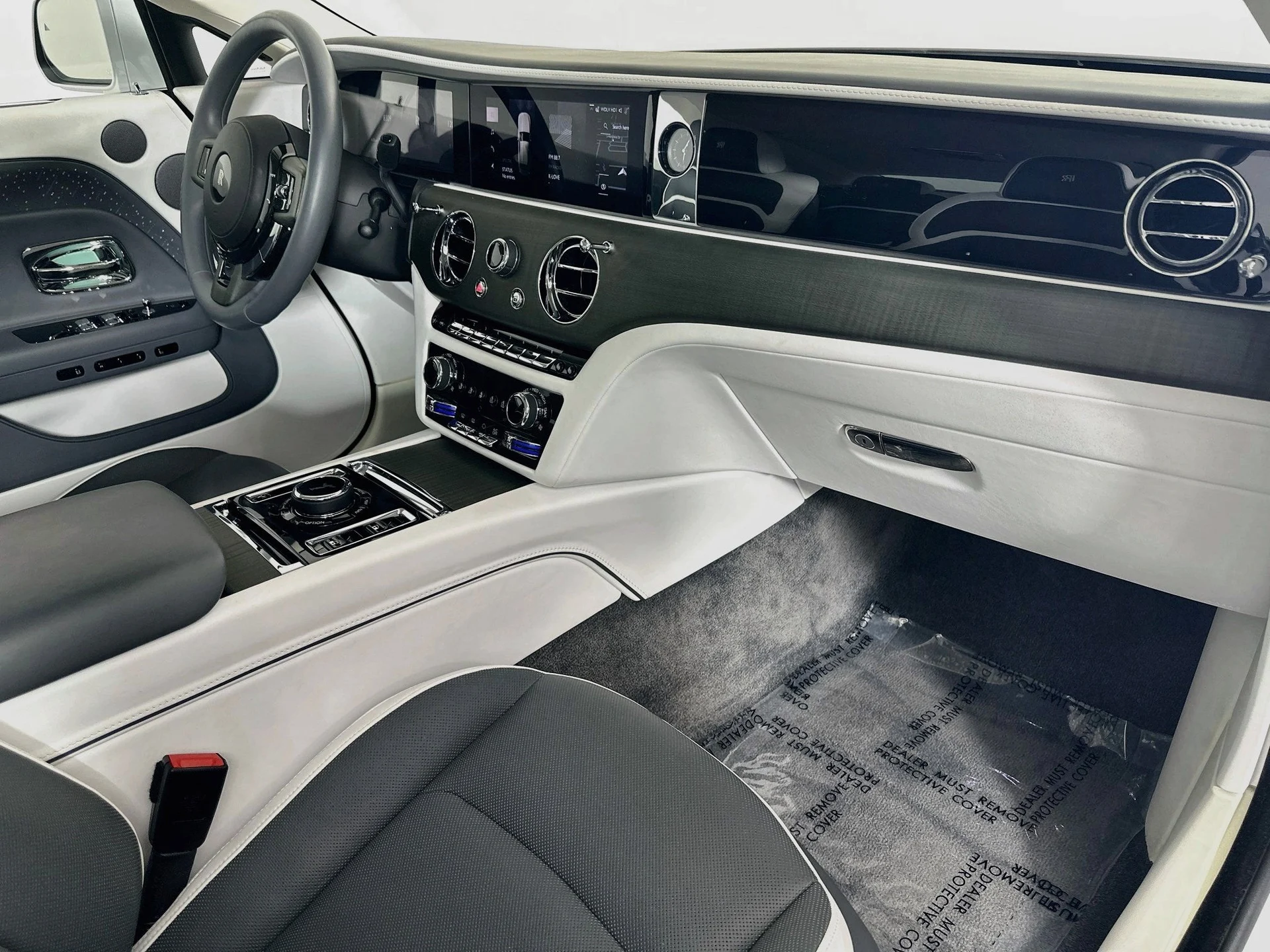 mph025_2555860734_26_09955ea0b9