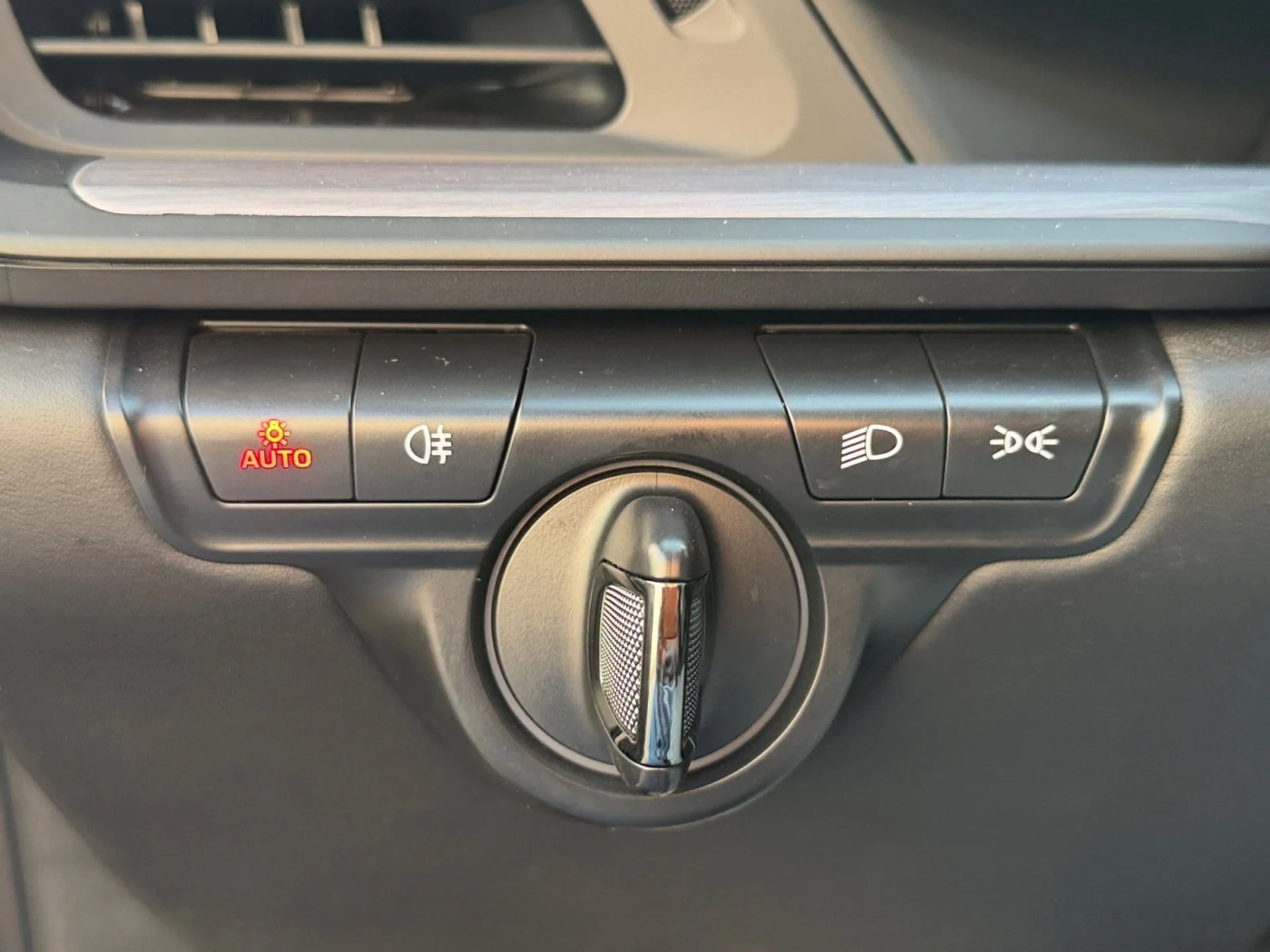 mph025_256428852_670f774f39b1adb5bb43bcbd13d3cd74x_2cc24e026f