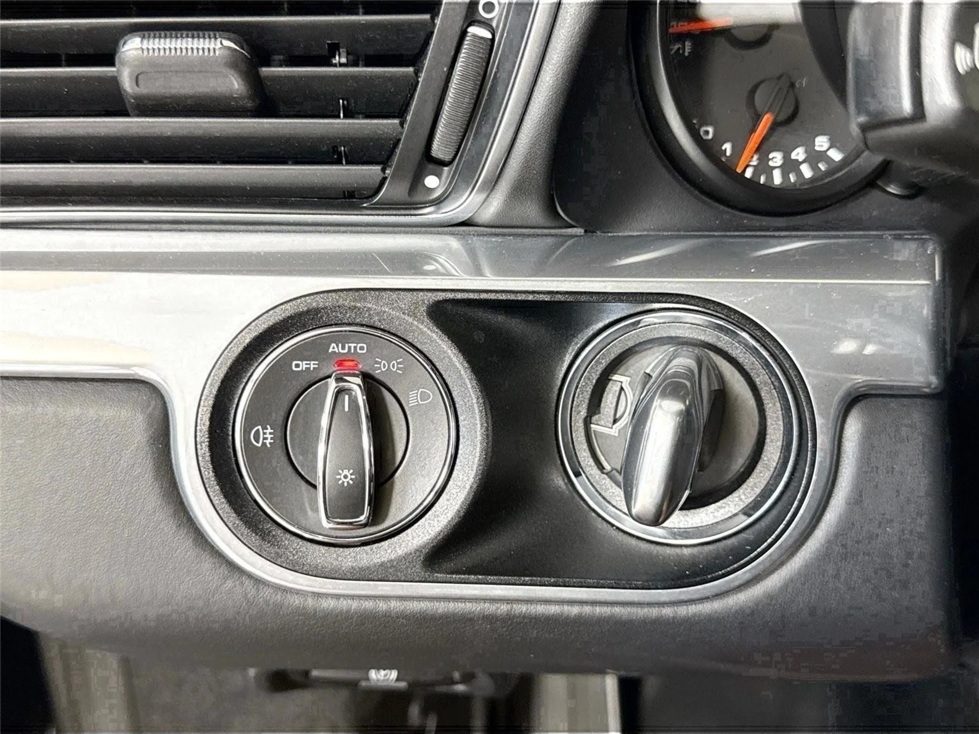 mph025_256516499_5a9e36da19cfb576ee25bb9a76c8d196_c845b7025d