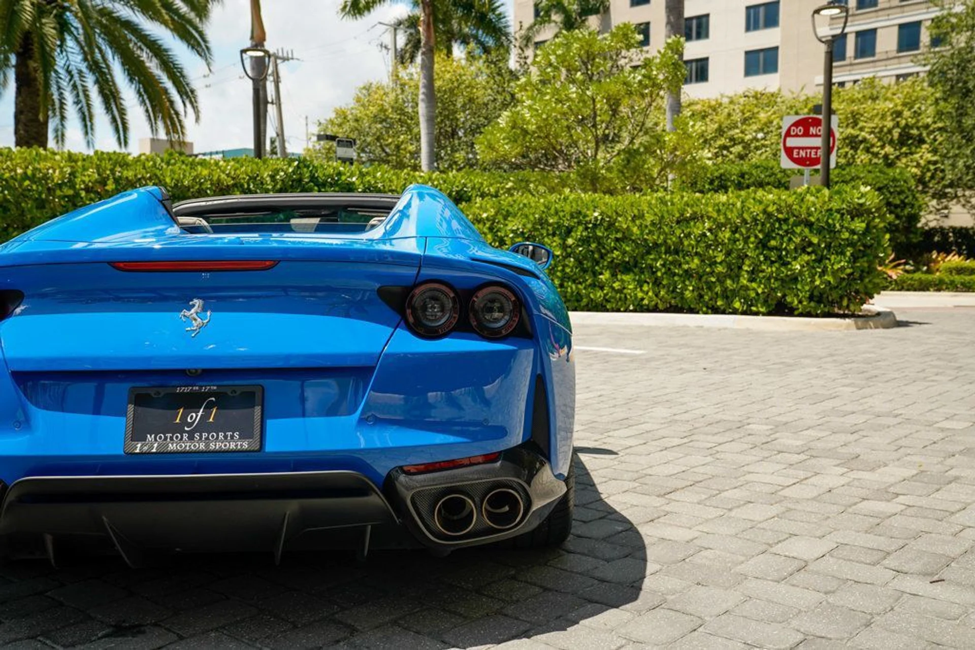 mph025_2568916578_used_2022_ferrari_812_gts_convertible_14354_22898644_26_1024_1eb3750ed0