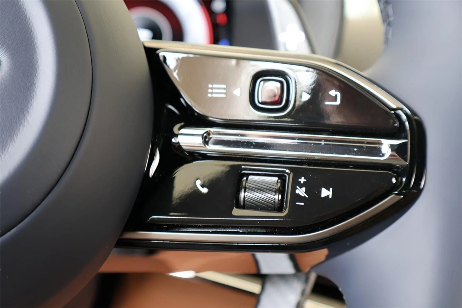 mph025_2570433302_26_a3aa9da2cb