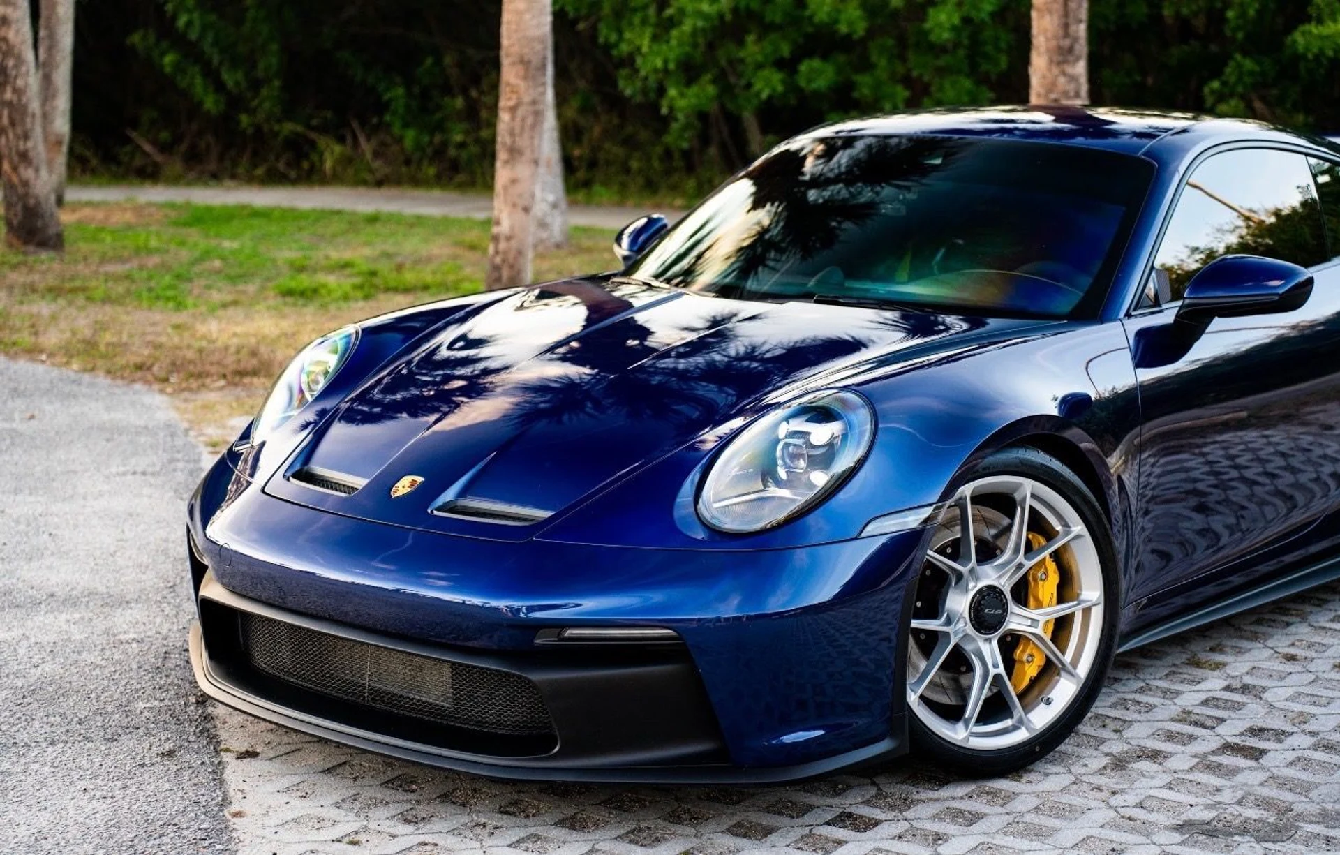 mph025_2575462964_Used_2024_Porsche_911_GT_3_1774535219_9b0ad2fb1e