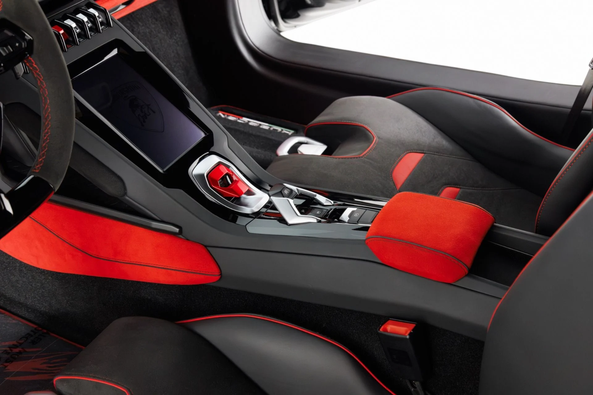 mph025_2575909759_Used_2023_Lamborghini_Huracan_EVO_1790005622_768b019aee