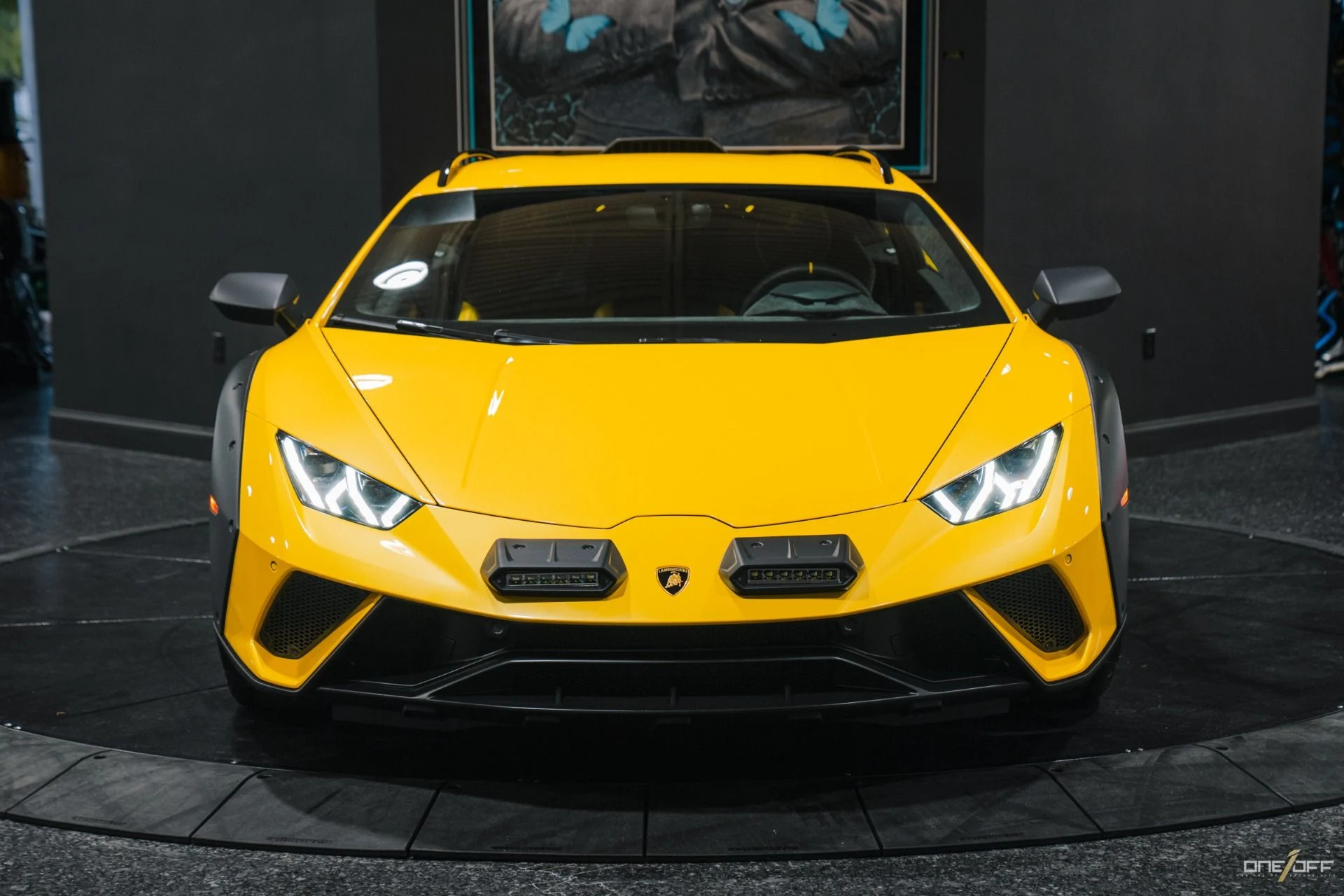 mph025_2577019595_Used_2024_Lamborghini_Huracan_Sterrato_1757040666_6d1907825c