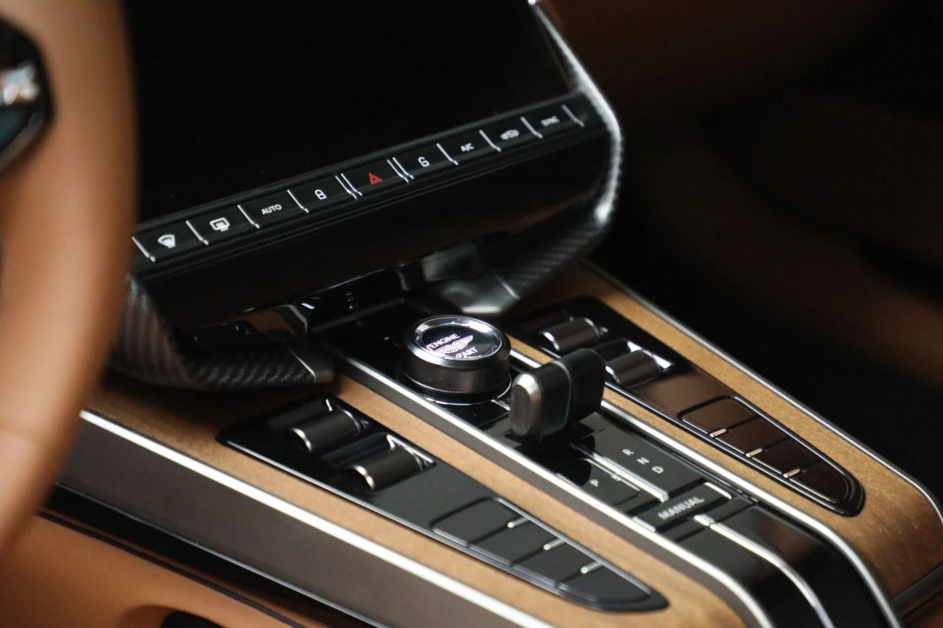 mph025_2577533633_New_2026_Aston_Martin_Vanquish_2a91bc5a51