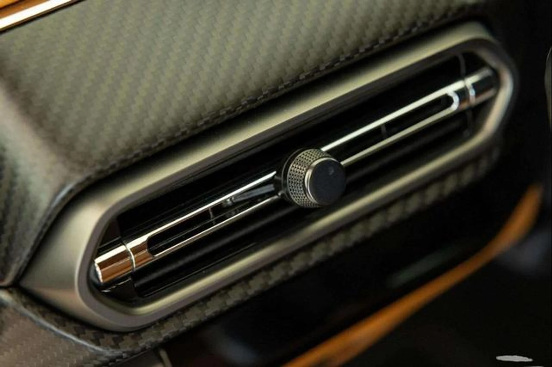 mph025_2585982493_Kr_S_Fwr_GBM_Yc65_C_Exr_Nww_FX_Wmjpg_78785116bc