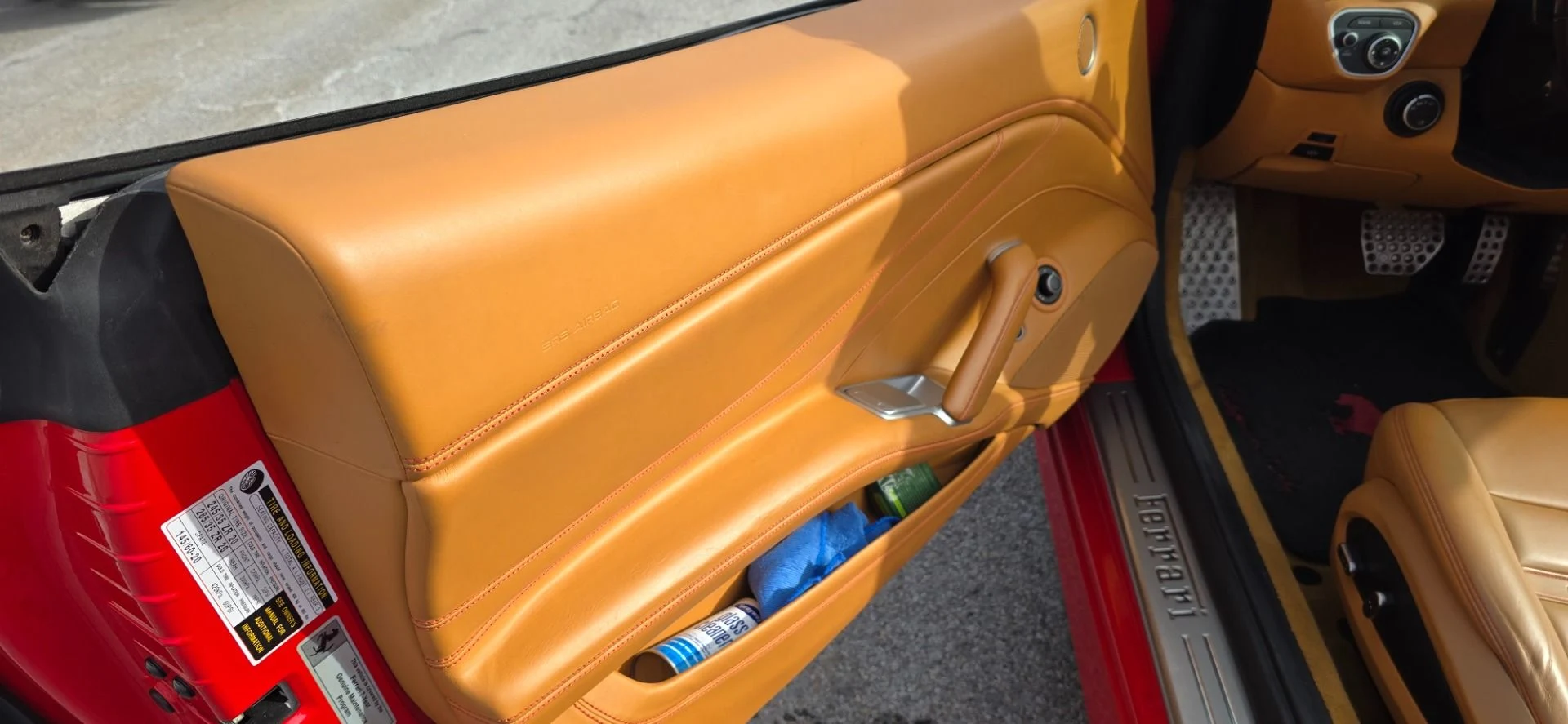 mph025_2593518075_Used_2015_Ferrari_California_T_1767808416_551d68234f