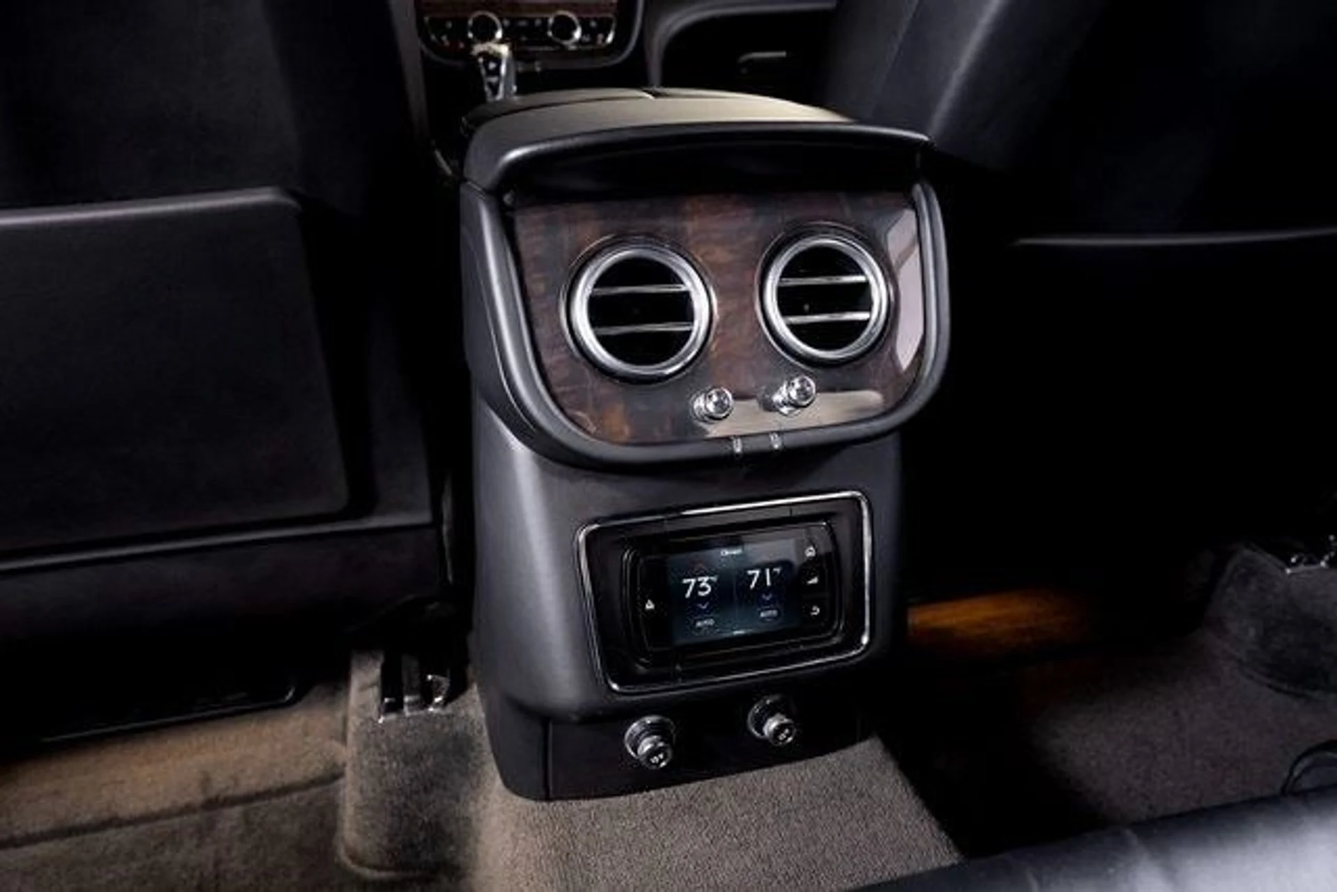 mph025_2593530940_d54976825d98a139e8e2e44f5147f8bax_ebc1161ce0