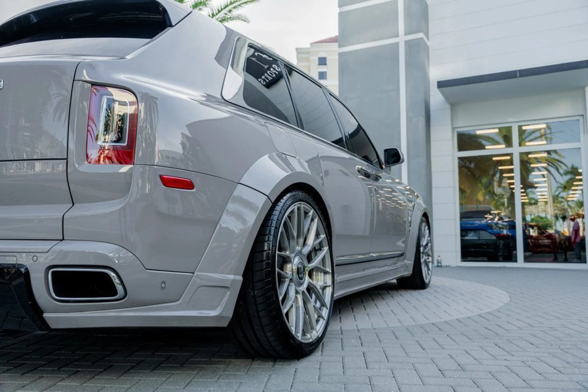 mph025_2599669793_22563864_26_1024_6f3a7189ac