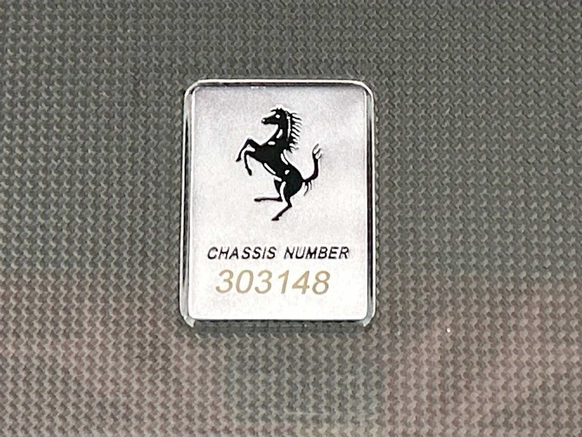 mph025_2599852566_used_2024_ferrari_812_competizione_consignmentcar_8119_22991795_26_1024_e6abd22f56