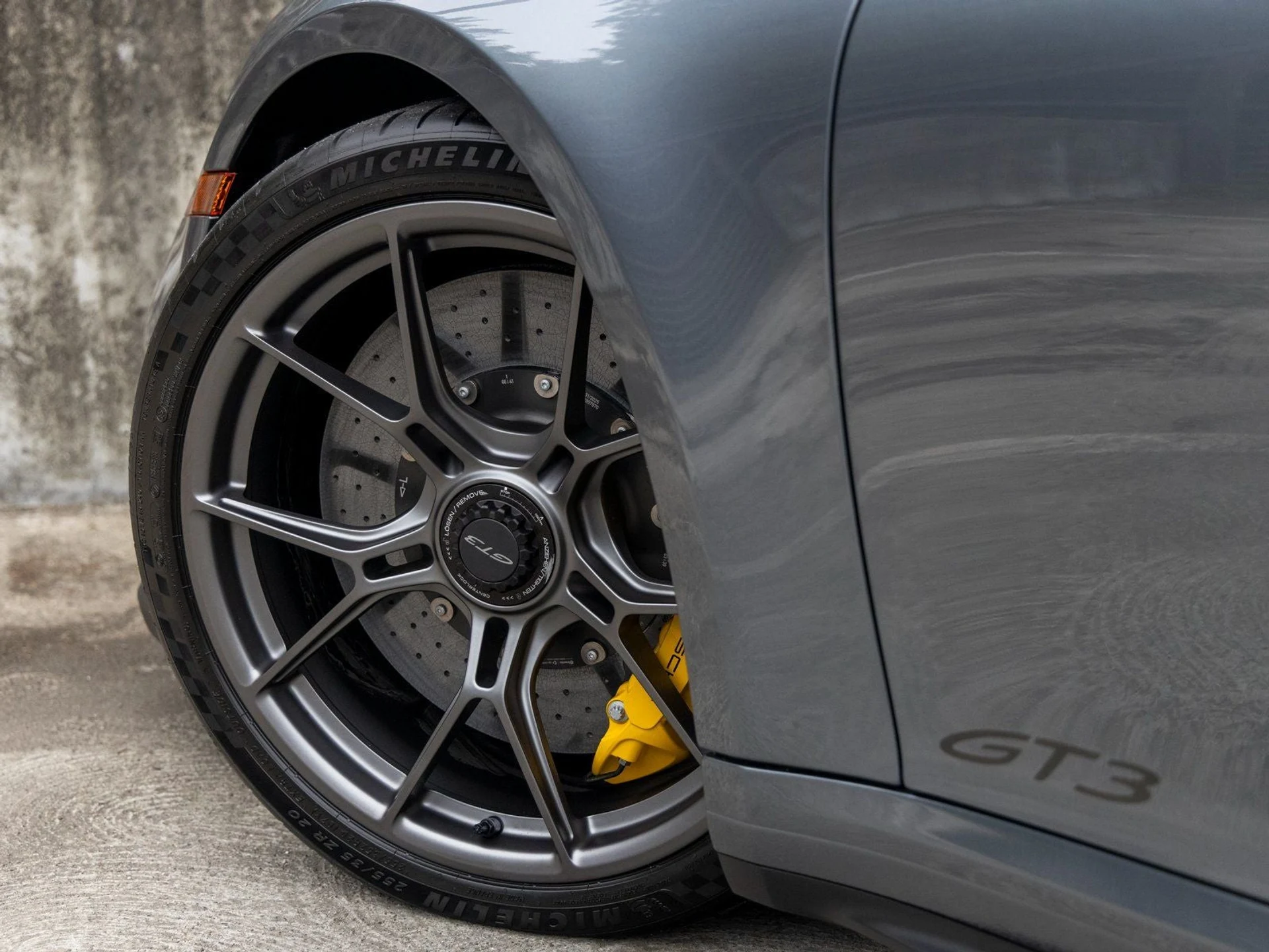 mph025_2602735991_26_2f27963b19