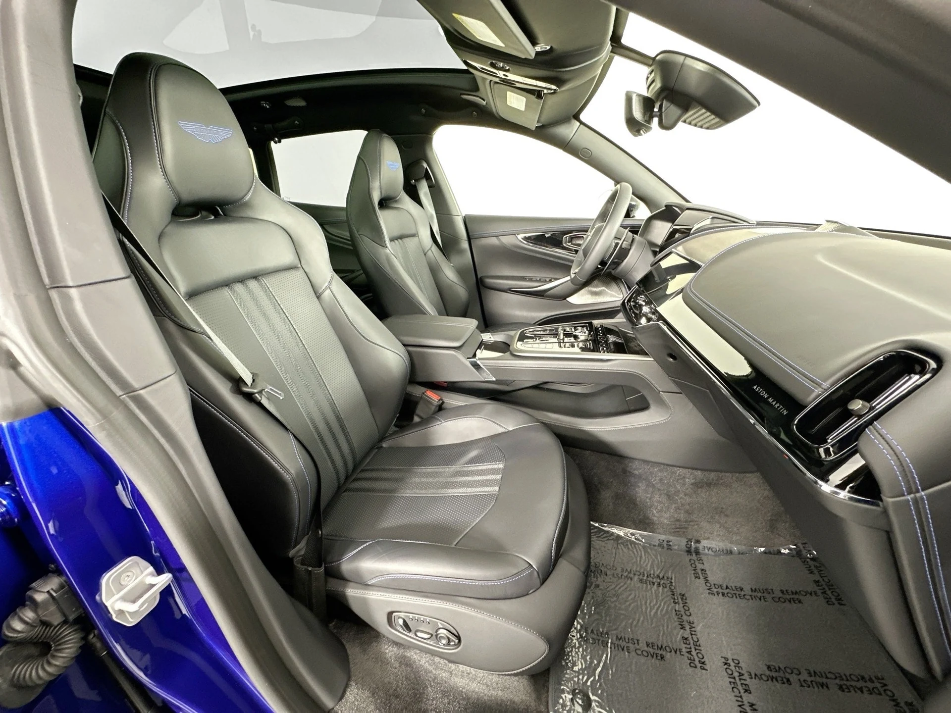 mph025_2617943663_26_e470c307d9