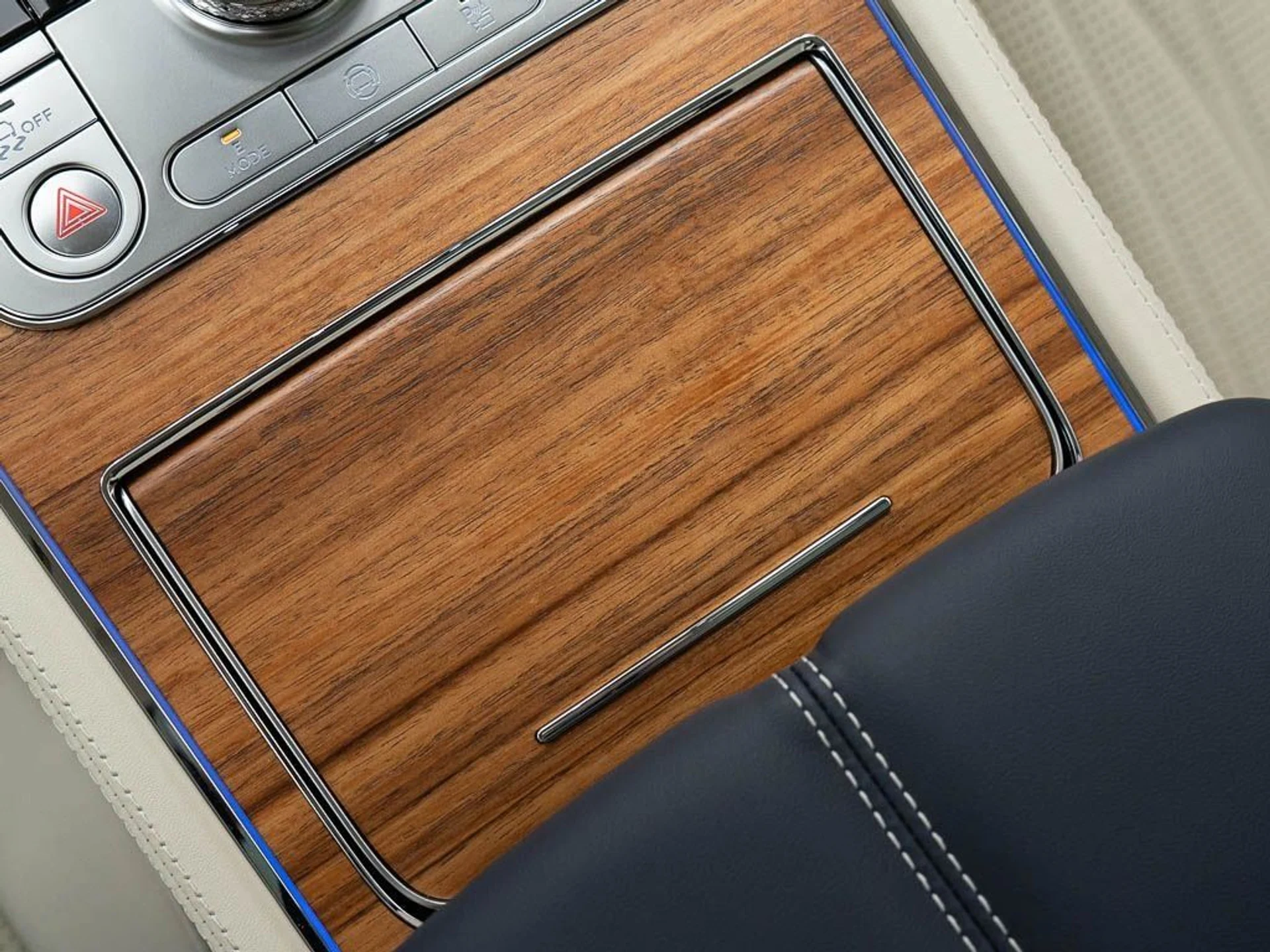 mph025_2618498285_0baab3126b38a2ba5e13164a2d6c7872_b8c8659c82