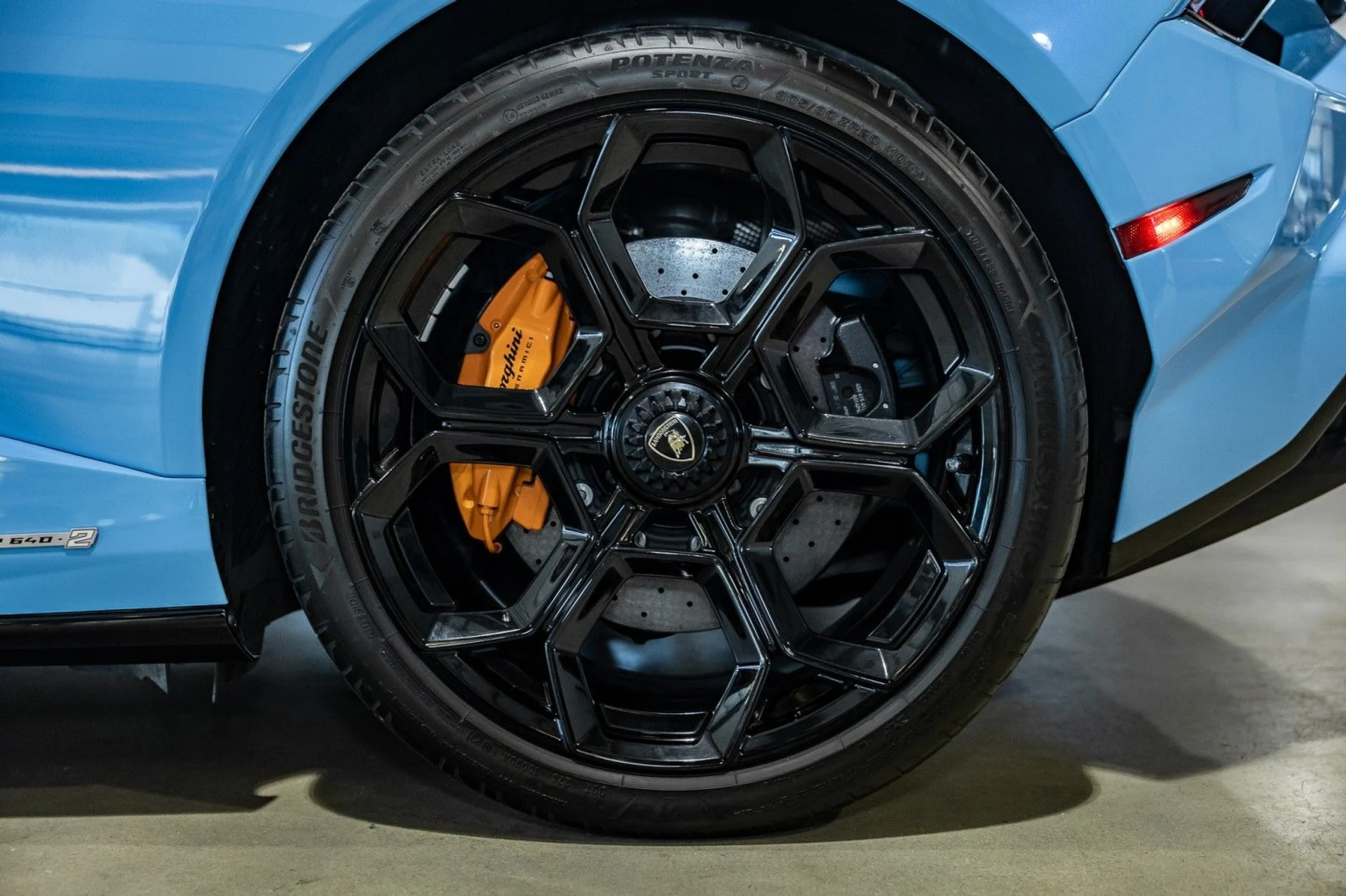 mph025_2624204010_Vg_36b5d67e30