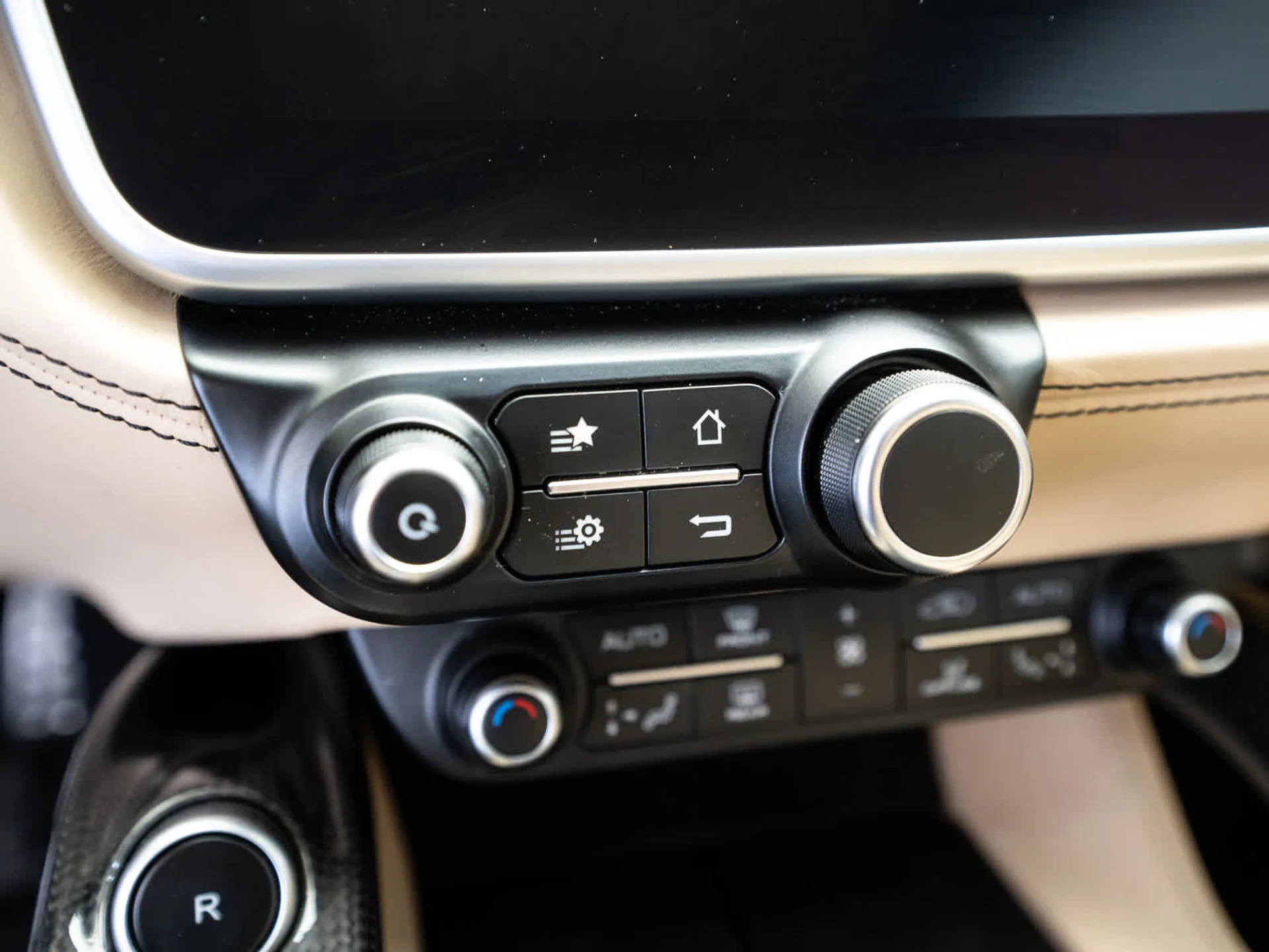 mph025_2626716576_1fc008c462577e60d9144e1fd5601566x_2c4246405b