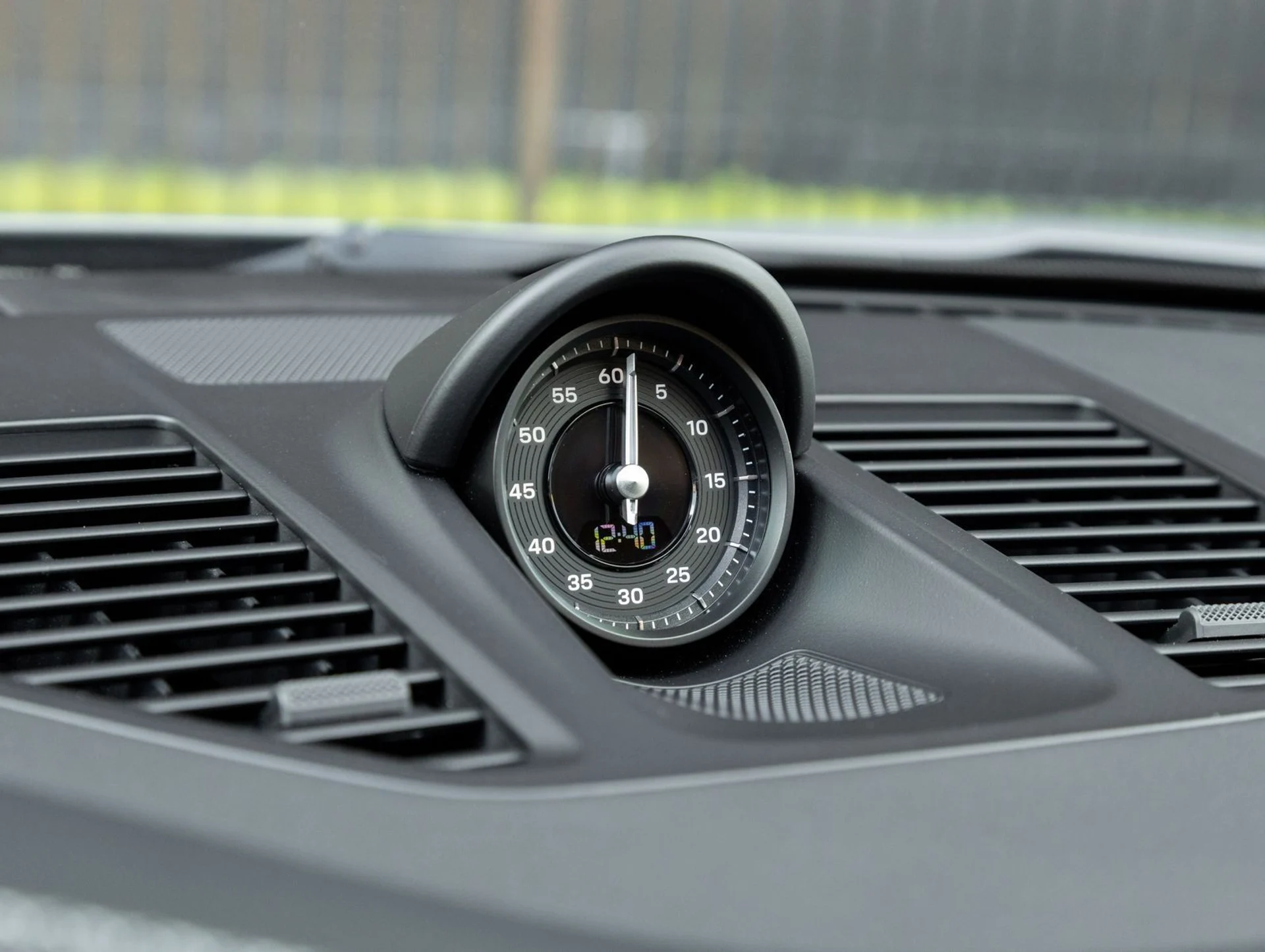 mph025_263416623_26_230ecb9c81