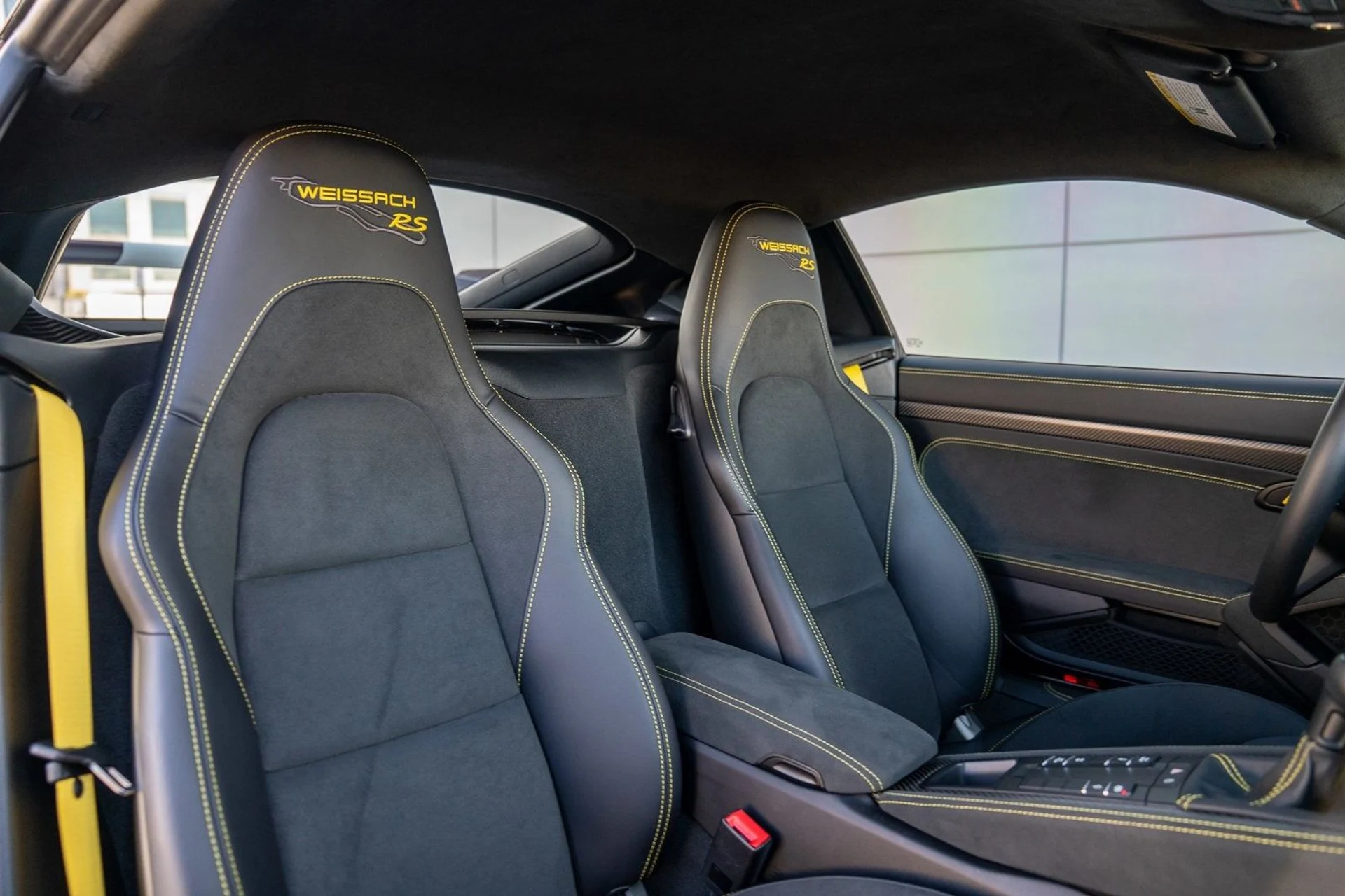 mph025_2641125434_0dcc6b283894a58049f12b71569bfc10x_ee84efd7f7