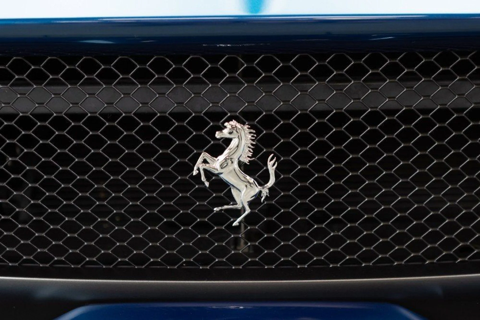 mph025_2642494712_dcdedda8082a479697a7c04ce57bdb3d_8490bd43cf